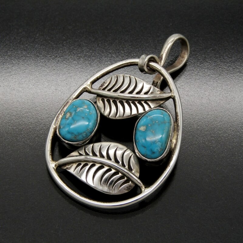 【中古】Steve Yellowhorse ナバホ族 ペンダント ターコイズ リーフ スティーブイエローホース トップ メンズ レディース インディアンジュエリ...