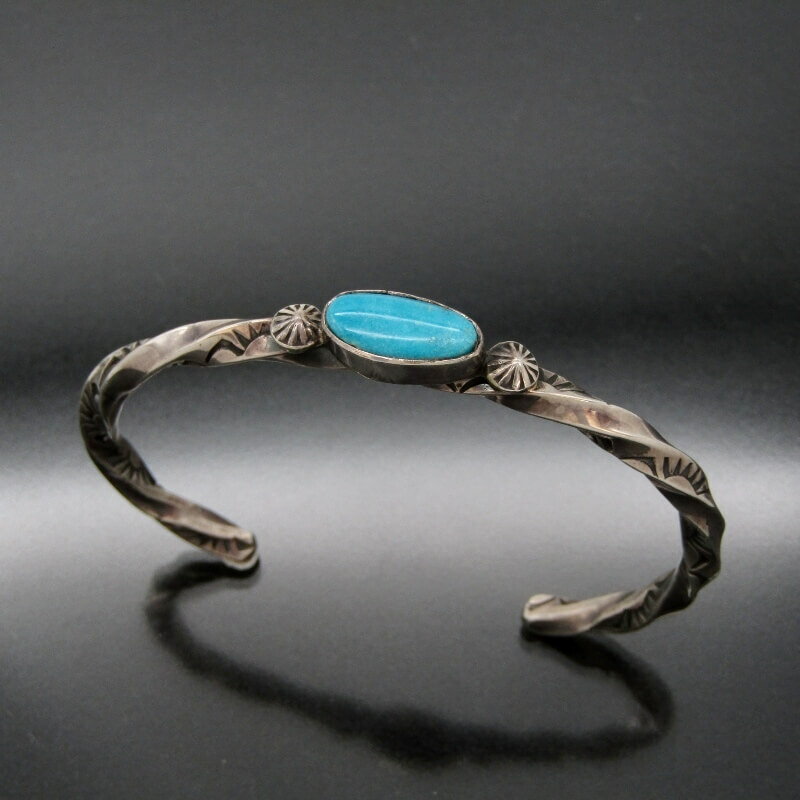 【中古】美品 Arnold Goodluck ナバホ族 バングル ツイスト ターコイズ アーノルドグッドラック ブレス..