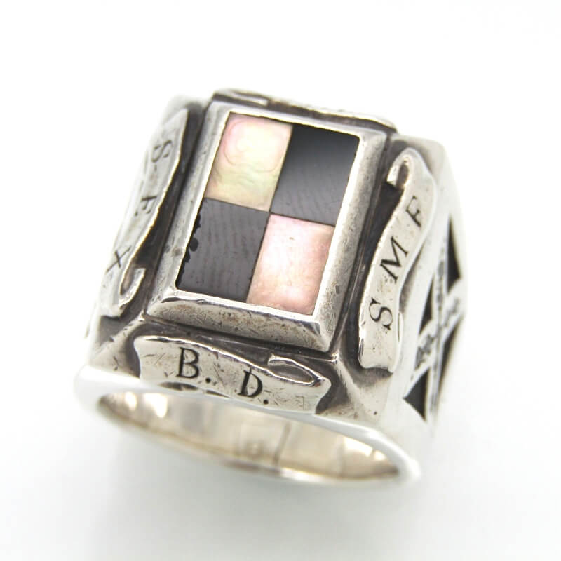 其它 - 【中古】JUSTIN DAVIS ジャスティンデイビス リング SRJ504 S.E.X Ring SEXリング オニキス 白蝶貝 SV925 23号 シルバー 28012067