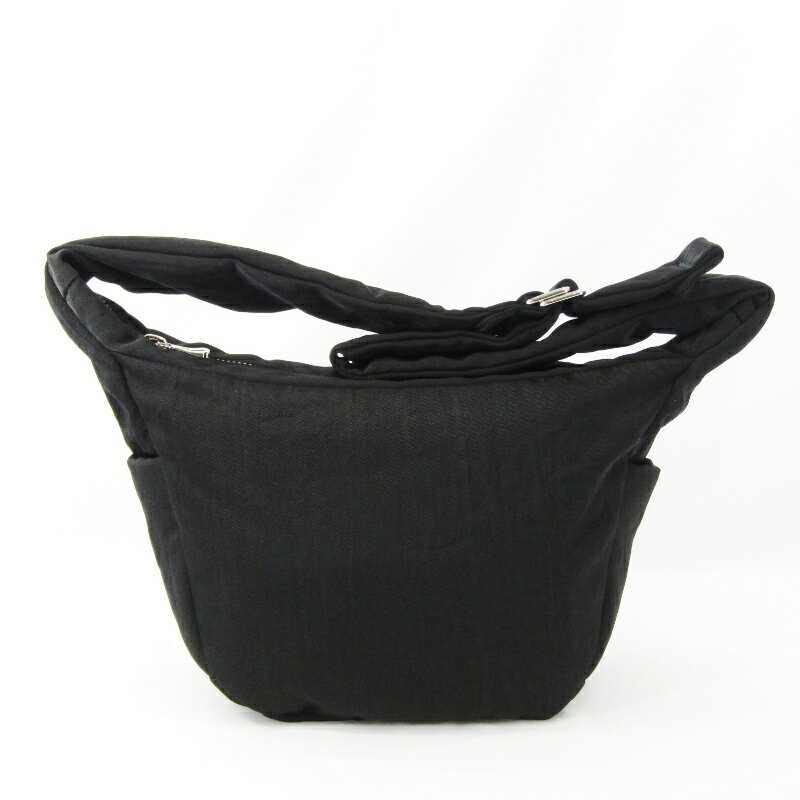 樂天商城 - 【中古】美品 ITTI イッチ ショルダーバッグ ITTI-BAG-121-CB ANNIE PUFFER TOWN MOON BAG 三日月 撥水 CERATO BRIGHT ブラック 黒 バッグ 鞄 47000023