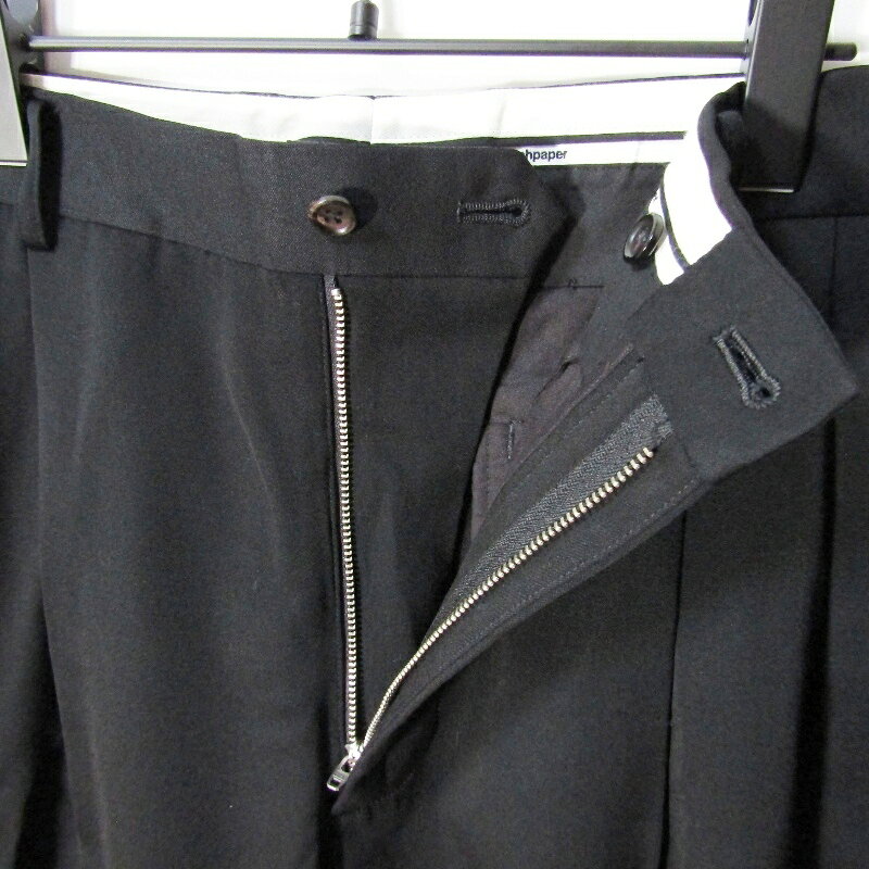 CLASSICの【中古】Graphpaper グラフペーパー Wool Doeskin Tapered Trousers GM233-40246B スラックス 2タック テーパードパンツ ブラック 黒 1メンズ 27114455｜アングル3
