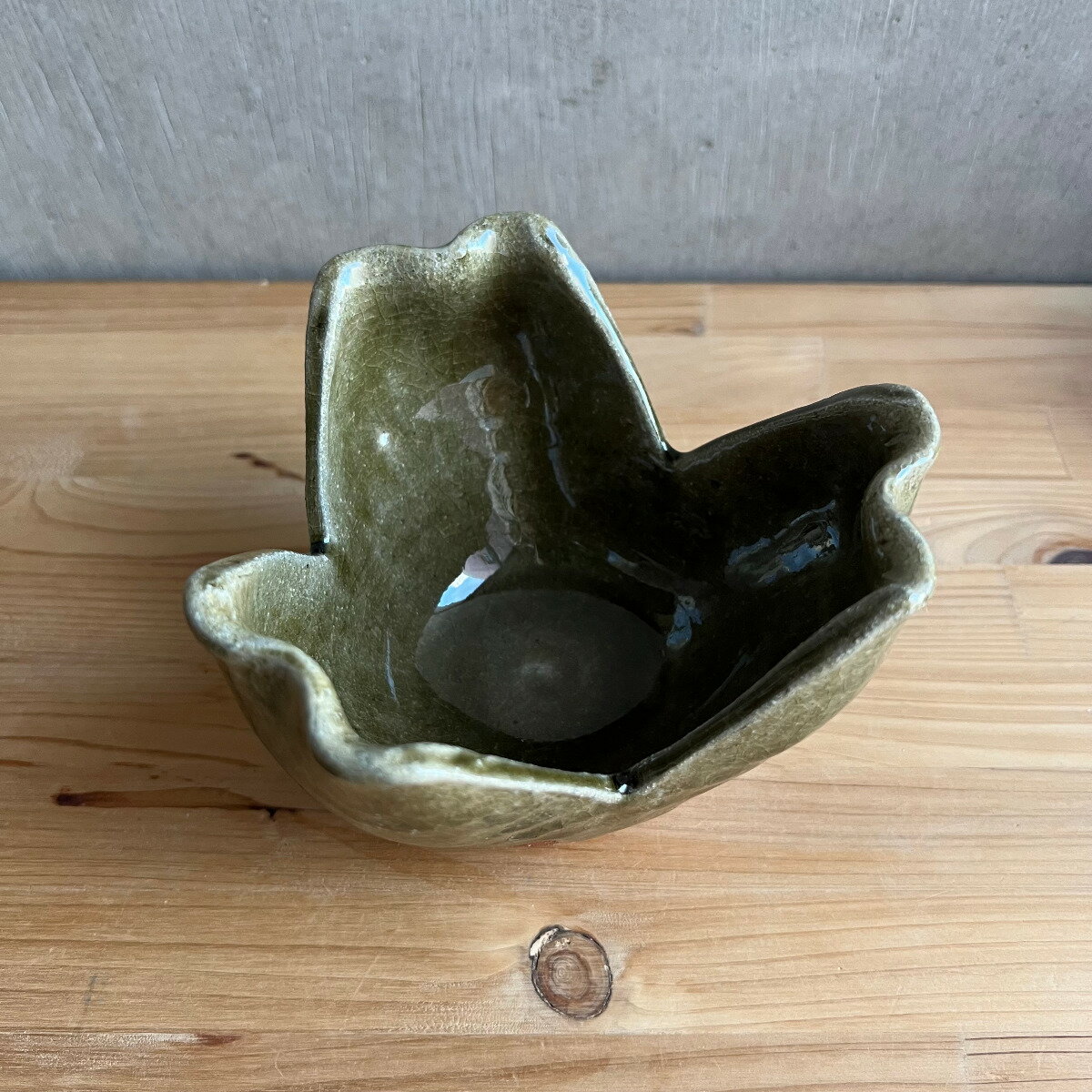 上野焼 渡窯 宝石のような緑と貫入の美 灰釉（はいゆう） 割山椒（わりざんしょう）向付・小鉢