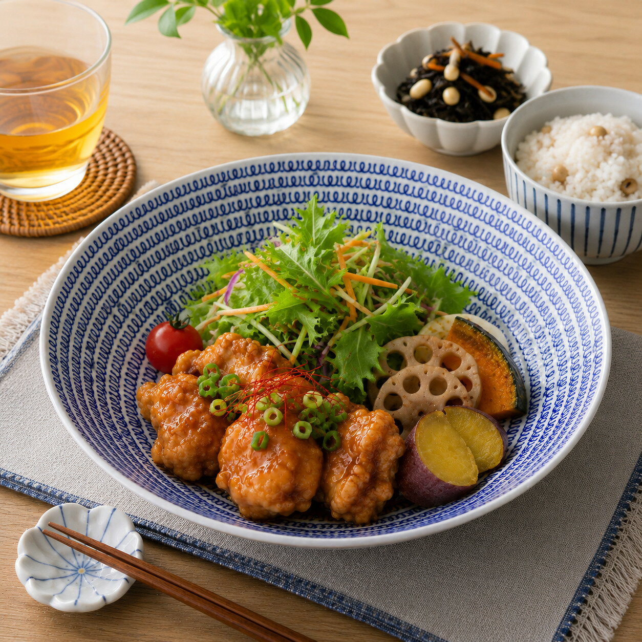 Turkey Kutahya - 波佐見焼 カレー・パスタ皿 ウッズ 22.5cm 深皿 オーバル ボウル プレート 盛り鉢 ループ模様 ポップ 北欧風