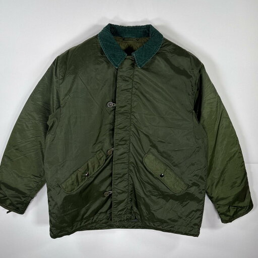 古着 ナイロンデッキジャケット 米軍 海軍 U.S.NAVY 襟コーデュロイ グリーン メンズ 【中古】 古着 ナイロンデッキジャケット 米軍 海軍 U.S.NAVY 襟コーデュロイ グリーン メンズ 【中古】