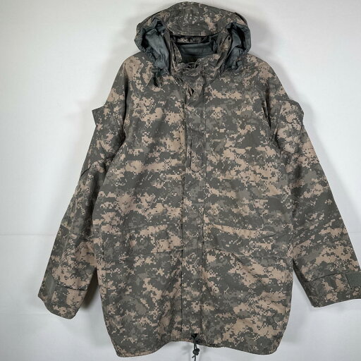 古着 ミリタリージャケット ECWCS GORE-TEX デジカモ デジタルカモフラ ゴアテックスパーカー 米軍 実物 medium long グレー メンズ 【中古】 古着 ミリタリージャケット ECWCS GORE-TEX デジカモ デジタルカモフラ ゴアテックスパーカー 米軍 実物 medium long グレー メンズ 【中古】