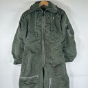 古着 50's/50年代 ヴィンテージ 長袖つなぎ ミリタリー 米軍 実物 ジャンプスーツ フライト CWU USAF コの字ジッパー 黒タグ 1P S LONG オリーブグリーン メンズ 【中古】