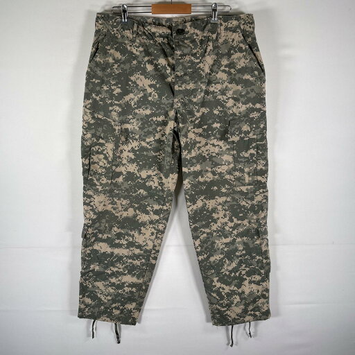 古着 ミリタリーロングパンツ 米軍実物 デジカモ カーゴパンツ コンバットパンツ リップストップ LARGE-SHORT グレー系 メンズ 【中古】 古着 ミリタリーロングパンツ 米軍実物 デジカモ カーゴパンツ コンバットパンツ リップストップ LARGE-SHORT グレー系 メンズ 【中古】