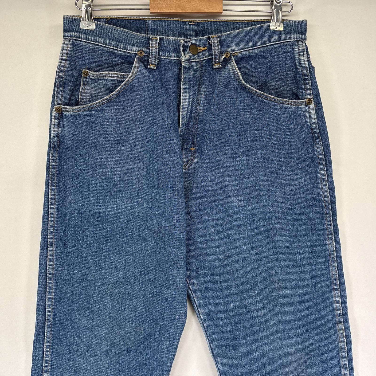 【中古】【輸入品・未使用】Wrangler Authentics Men's Classic 5-Pocket Regular Fit Jean,Vintage Blue Flex,38X32