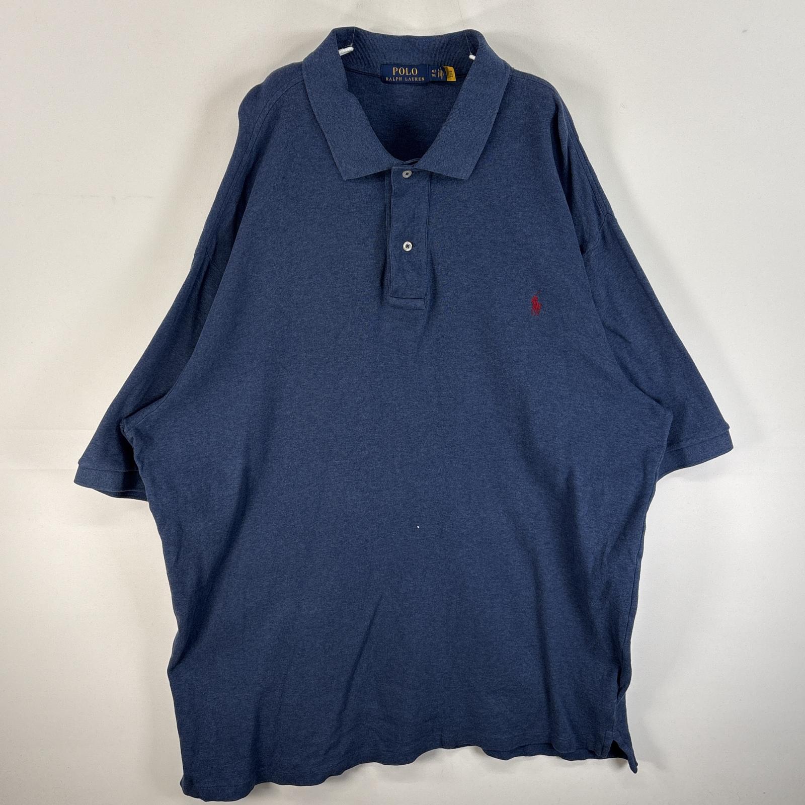 管理番号 STA0001978 ブランド ポロ・ラルフローレン / POLO RALPH LAUREN 対象 メンズ カラー ブルー系 柄 無地 季節・シーズン 春夏 生産国 インド 素材 コットン100% 肩幅 約61cm 着丈 約89cm 身幅 約64cm 袖丈 約30cm 採寸注意 採寸データは全て平置き採寸で図っております。ウエスト、胸囲、渡り、裾幅などの実寸は2倍の長さとなります。 海外規格の商品が多いため必ず採寸データを参考にご購入お願いします。 ランク B 全体的に多少の細かな傷や使用感はあるが目立つダメージのない商品 ※商品のダメージ詳細は画像にてご確認ください。 ※USEDですので使用感などございますが、まだまだご愛用していただけます。 古着という事をご理解の上ご注文よろしくお願いします。 状態は当社独自の基準です。 ※ダメージ箇所は文面で表しきれない場合や記入漏れを防ぐため基本は記入しておりません。必ず撮影している画像で商品状態の判断をお願いします。中には見落としがある場合がございますのでご理解の上ご購入よろしくお願いします。 注意点 ・出品商品は海外から輸入した中古品になります。 ・当ショップでは海外製品の古着を販売しているという特性上、同じ表記サイズであっても、日本規格製品と海外規格製品でサイズ感が異なる場合があります。 また、長年の使用・洗濯による縮みが発生している場合があり、タグに表記されているサイズ感とは異なる場合があります。 その他、「ブランド」によってサイズ感が異なる可能性があります。 ・表記サイズについて、省略して記載をすることがあります。 例）タグ表示：LT、L/G　⇒　商品ページの【サイズ表記】項目：L ・サイズ確認を行う際は、【表記サイズ】と併せて弊社基準の【実寸サイズ】と【タグ画像】による確認をお願いいたします。 ※サイズ違いによる返品・返金はお受けいたしませんので、ご自身でサイズを確認してからご購入をお願いいたします。 ・中古品になりますので、商品によって傷や汚れやシミダメージなど使用感など含まれる場合があります。 必ず商品の説明、状態、画像を十分ご確認の上購入をよろしくお願いいたします。 ・画像では照明などで色の識別が少し違う風合いで映る場合があります。 ・1点のご購入から送料無料になります。 発送方法は佐川急便のいずれかで発送になります。 ・飛脚宅急便 ・ゆうパケット