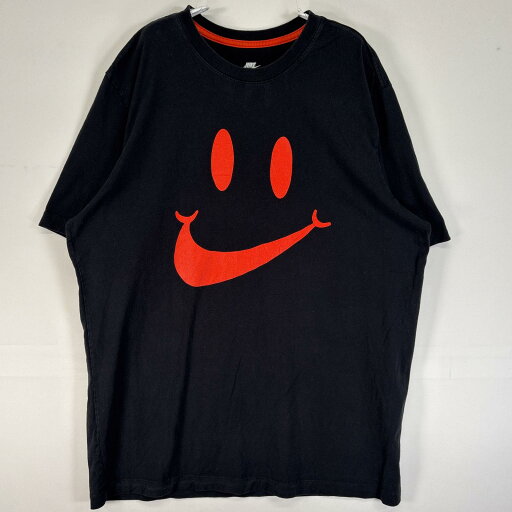 古着 ナイキ NIKE 半袖Tシャツ 両面 ラバープリント クルーネック 厚手 スマイル L ブラック メンズ 【中古】 古着 ナイキ NIKE 半袖Tシャツ 両面 ラバープリント クルーネック 厚手 スマイル L ブラック メンズ 【中古】