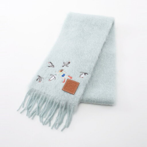 ロエベ LOEWE LOEWE × Suna Fujita ペンギンスカーフ マフラー 衣料品 ウール モヘヤ ブルー系 / マルチカラー F111257X46 【中古】 ロエベ LOEWE LOEWE × Suna Fujita ペンギンスカーフ マフラー 衣料品 ウール モヘヤ ブルー系 / マルチカラー F111257X46 【中古】
