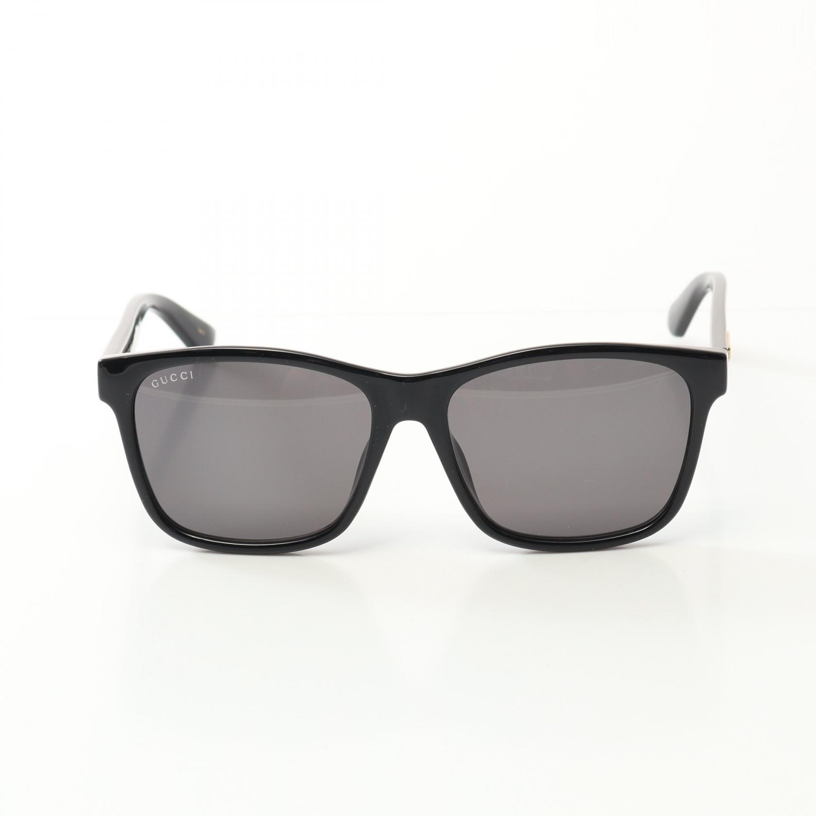 グッチ GUCCI サングラス 衣料品 プラスチック ブラック系 0746SA001 【中古】