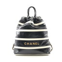 シャネル CHANEL シャネル22 リュックサック バックパック バッグ レザー ブラック系 / ホワイト系 AS3859 【中古】