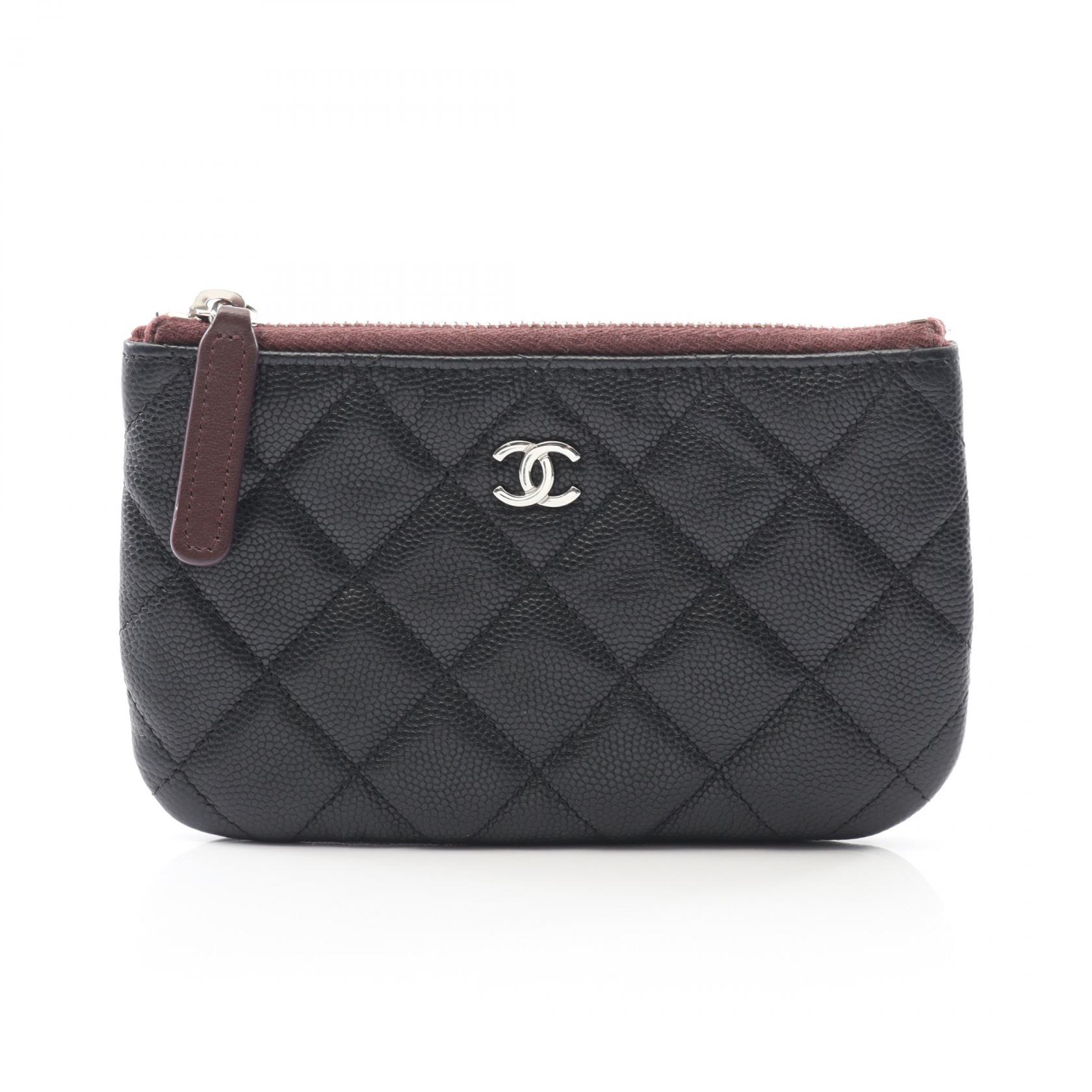シャネル CHANEL マトラッセ ポーチ バッグ レザー グレインドカーフスキン ブラック系 AP4020 【中古】