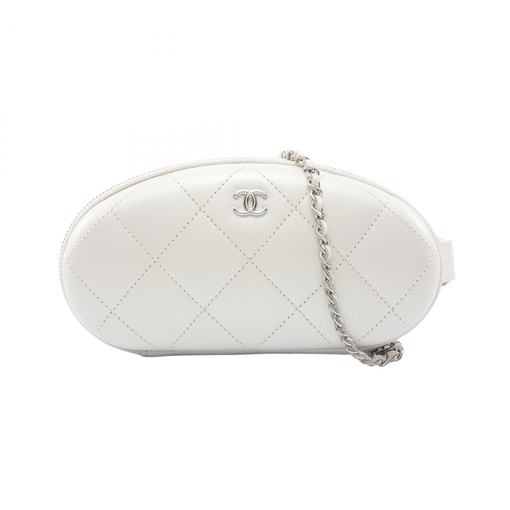 シャネル CHANEL マトラッセ アクセサリー レザー ホワイト系 【中古】