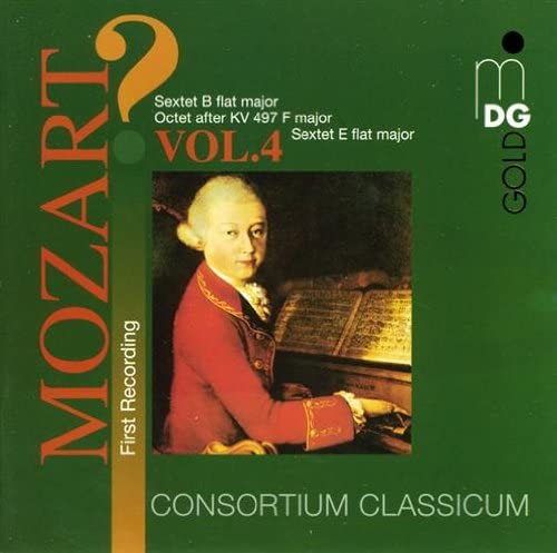 ・アーティスト W.A. Mozart ・タイトル Sxt (E-Flat)/(B-Flat) ・レーベル・型番 ・フォーマット CD ・コンディション(盤) 非常に良い(EX) ・コンディション(ジャケット) ・コンディション(帯) オビなし ・特記事項 【ケース変色】 サンプル画像です。実際の商品の画像ではありません 商品写真はバーコード/カタログ番号に対応したサンプル画像ですので、お送りする商品の画像ではありません。帯やライナーなどの付属品は、特記事項に記載されている場合のみ含まれます。プロモやカラーレコードなどの仕様についても、該当する場合のみ特記事項に記載しています。 【ご購入前に必ずご確認ください】 ・本店サイト(www.recordcity.jp)とは価格、送料が違います ・本店サイト、その他支店のオーダーとは同梱発送できません ・注文確定後に別の注文を頂いた場合、注文同士の同梱は致しかねます。 ・別倉庫から発送しているため、店頭受け渡しは対応しておりません ・一部商品は他の通販サイトでも販売しているため、ご注文のタイミングによっては商品のご用意ができない場合がございます。 ・土日祝日はお休みです 金曜・祝前日9時以降のご連絡またはご入金は、返答または発送が週明け・祝日明けに順次対応となります。 ・ご購入後のキャンセル不可 ご購入後のキャンセルはいかなる理由においてもお受けできません。ご了承の上、ご購入くださいませ。 ・日本郵便(ゆうパック/ゆうメール)によるお届けになります。 ・中古品であることをご理解ください 当ストアでは中古商品を主に販売しております。中古品であることをご理解の上ご購入ください。また、一部商品はRecordCityオンラインストアで試聴可能です。 ・返品について お客様のご都合による返品は一切承っておりません。 表記の内容と実際の商品に相違がある場合、また針飛び等で返品・返金をご希望される場合は、商品の到着後1週間以内にご連絡ください。商品の返送をこちらで確認後、キャンセル・返金を行います。 コンディションVG以下の商品は返品できません。プレイに影響のない表面のこすれ傷、プレス起因のノイズ盤は返品の対象外です。 【コンディション表記】 ・ほぼ新品(M-)(Like New) 完全な新品。未使用。当店ではほぼ使用しません ・非常に良い(EX)(Excellent) 中古盤として美品な状態。わずかな経年を感じるものの傷みを感じさせない、当店基準で最高の状態 ・良い(VG+)(Very Good Plus) 丁寧に扱われた中古品で、軽い使用感がみられる。 ・可(VG)(Acceptable) 使い込まれた中古品で、「良い」よりもさらに使用感がみられる。 ・悪い(VG-)(Bad) 状態が悪いアイテム。使用の保障はなく、再生不可、針飛び、目立つノイズがあるかもしれない。状態によるクレーム不可。返品不可。 ・非常に悪い(G)(Very Bad) 「悪い」よりさらに状態が悪いアイテム。使用の保障はなく、再生不可、針飛び、目立つノイズがあるかもしれない。状態によるクレーム不可。返品不可。 ・ジャンク(Fair)(Junk/Fair) 割れている、反っている、水ダメージがある、カビ、ジャケットが分離している、ひどい書き込み、ひどい擦れなど最低の状態。使用の保障はなく、再生不可、針飛び、目立つノイズがあるかもしれない。状態によるクレーム不可。返品不可。 ・ジャンク(Poor)(Junk/Poor) 割れている、反っている、水ダメージがある、カビ、ジャケットが分離している、ひどい書き込み、ひどい擦れなど最低の状態。使用の保障はなく、再生不可、針飛び、目立つノイズがあるかもしれない。状態によるクレーム不可。返品不可。