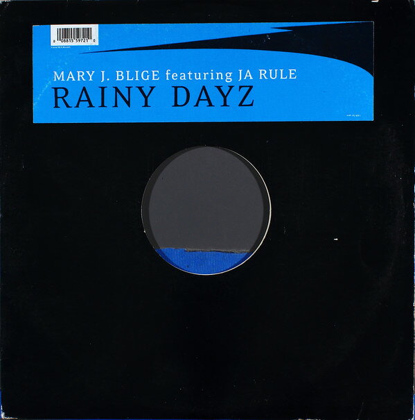 ・アーティスト Mary J Blige, Ja Rule ・タイトル Rainy Dayz ・レーベル・型番 MCA Records 0881559721,0081159721 ・フォーマット 12" ・コンディション(盤) 良い (VG+) ・コンディション(ジャケット) 良い (VG+) ・コンディション(帯) オビなし ・特記事項 【カバーに軽い擦れ】【カバーにキズ/ダメージ】 サンプル画像です。実際の商品の画像ではありません 商品写真はバーコード/カタログ番号に対応したサンプル画像ですので、お送りする商品の画像ではありません。帯やライナーなどの付属品は、特記事項に記載されている場合のみ含まれます。プロモやカラーレコードなどの仕様についても、該当する場合のみ特記事項に記載しています。 【ご購入前に必ずご確認ください】 ・本店サイト(www.recordcity.jp)とは価格、送料が違います ・本店サイト、その他支店のオーダーとは同梱発送できません ・注文確定後に別の注文を頂いた場合、注文同士の同梱は致しかねます。 ・別倉庫から発送しているため、店頭受け渡しは対応しておりません ・一部商品は他の通販サイトでも販売しているため、ご注文のタイミングによっては商品のご用意ができない場合がございます。 ・土日祝日はお休みです 金曜・祝前日9時以降のご連絡またはご入金は、返答または発送が週明け・祝日明けに順次対応となります。 ・ご購入後のキャンセル不可 ご購入後のキャンセルはいかなる理由においてもお受けできません。ご了承の上、ご購入くださいませ。 ・日本郵便(ゆうパック/ゆうメール)によるお届けになります。 ・中古品であることをご理解ください 当ストアでは中古商品を主に販売しております。中古品であることをご理解の上ご購入ください。また、一部商品はRecordCityオンラインストアで試聴可能です。 ・返品について お客様のご都合による返品は一切承っておりません。 表記の内容と実際の商品に相違がある場合、また針飛び等で返品・返金をご希望される場合は、商品の到着後1週間以内にご連絡ください。商品の返送をこちらで確認後、キャンセル・返金を行います。 コンディションVG以下の商品は返品できません。プレイに影響のない表面のこすれ傷、プレス起因のノイズ盤は返品の対象外です。 【コンディション表記】 ・ほぼ新品(M-)(Like New) 完全な新品。未使用。当店ではほぼ使用しません ・非常に良い(EX)(Excellent) 中古盤として美品な状態。わずかな経年を感じるものの傷みを感じさせない、当店基準で最高の状態 ・良い(VG+)(Very Good Plus) 丁寧に扱われた中古品で、軽い使用感がみられる。 ・可(VG)(Acceptable) 使い込まれた中古品で、「良い」よりもさらに使用感がみられる。 ・悪い(VG-)(Bad) 状態が悪いアイテム。使用の保障はなく、再生不可、針飛び、目立つノイズがあるかもしれない。状態によるクレーム不可。返品不可。 ・非常に悪い(G)(Very Bad) 「悪い」よりさらに状態が悪いアイテム。使用の保障はなく、再生不可、針飛び、目立つノイズがあるかもしれない。状態によるクレーム不可。返品不可。 ・ジャンク(Fair)(Junk/Fair) 割れている、反っている、水ダメージがある、カビ、ジャケットが分離している、ひどい書き込み、ひどい擦れなど最低の状態。使用の保障はなく、再生不可、針飛び、目立つノイズがあるかもしれない。状態によるクレーム不可。返品不可。 ・ジャンク(Poor)(Junk/Poor) 割れている、反っている、水ダメージがある、カビ、ジャケットが分離している、ひどい書き込み、ひどい擦れなど最低の状態。使用の保障はなく、再生不可、針飛び、目立つノイズがあるかもしれない。状態によるクレーム不可。返品不可。
