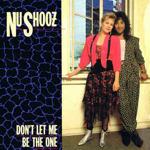 ・アーティスト Nu Shooz ・タイトル Don't Let Me Be The One ・レーベル・型番 Atlantic 086764 ・フォーマット 12" ・コンディション(盤) 良い (VG+) ・コンディション(ジャケット) プレインカバー（元ジャケット／カバー無し） ・コンディション(帯) オビなし ・特記事項 【レーベルに書き込み】 サンプル画像です。実際の商品の画像ではありません 商品写真はバーコード/カタログ番号に対応したサンプル画像ですので、お送りする商品の画像ではありません。帯やライナーなどの付属品は、特記事項に記載されている場合のみ含まれます。プロモやカラーレコードなどの仕様についても、該当する場合のみ特記事項に記載しています。 【ご購入前に必ずご確認ください】 ・本店サイト(www.recordcity.jp)とは価格、送料が違います ・本店サイト、その他支店のオーダーとは同梱発送できません ・注文確定後に別の注文を頂いた場合、注文同士の同梱は致しかねます。 ・別倉庫から発送しているため、店頭受け渡しは対応しておりません ・一部商品は他の通販サイトでも販売しているため、ご注文のタイミングによっては商品のご用意ができない場合がございます。 ・土日祝日はお休みです 金曜・祝前日9時以降のご連絡またはご入金は、返答または発送が週明け・祝日明けに順次対応となります。 ・ご購入後のキャンセル不可 ご購入後のキャンセルはいかなる理由においてもお受けできません。ご了承の上、ご購入くださいませ。 ・日本郵便(ゆうパック/ゆうメール)によるお届けになります。 ・中古品であることをご理解ください 当ストアでは中古商品を主に販売しております。中古品であることをご理解の上ご購入ください。また、一部商品はRecordCityオンラインストアで試聴可能です。 ・返品について お客様のご都合による返品は一切承っておりません。 表記の内容と実際の商品に相違がある場合、また針飛び等で返品・返金をご希望される場合は、商品の到着後1週間以内にご連絡ください。商品の返送をこちらで確認後、キャンセル・返金を行います。 コンディションVG以下の商品は返品できません。プレイに影響のない表面のこすれ傷、プレス起因のノイズ盤は返品の対象外です。 【コンディション表記】 ・ほぼ新品(M-)(Like New) 完全な新品。未使用。当店ではほぼ使用しません ・非常に良い(EX)(Excellent) 中古盤として美品な状態。わずかな経年を感じるものの傷みを感じさせない、当店基準で最高の状態 ・良い(VG+)(Very Good Plus) 丁寧に扱われた中古品で、軽い使用感がみられる。 ・可(VG)(Acceptable) 使い込まれた中古品で、「良い」よりもさらに使用感がみられる。 ・悪い(VG-)(Bad) 状態が悪いアイテム。使用の保障はなく、再生不可、針飛び、目立つノイズがあるかもしれない。状態によるクレーム不可。返品不可。 ・非常に悪い(G)(Very Bad) 「悪い」よりさらに状態が悪いアイテム。使用の保障はなく、再生不可、針飛び、目立つノイズがあるかもしれない。状態によるクレーム不可。返品不可。 ・ジャンク(Fair)(Junk/Fair) 割れている、反っている、水ダメージがある、カビ、ジャケットが分離している、ひどい書き込み、ひどい擦れなど最低の状態。使用の保障はなく、再生不可、針飛び、目立つノイズがあるかもしれない。状態によるクレーム不可。返品不可。 ・ジャンク(Poor)(Junk/Poor) 割れている、反っている、水ダメージがある、カビ、ジャケットが分離している、ひどい書き込み、ひどい擦れなど最低の状態。使用の保障はなく、再生不可、針飛び、目立つノイズがあるかもしれない。状態によるクレーム不可。返品不可。