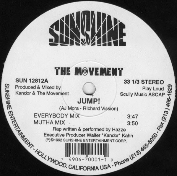・アーティスト Movement ・タイトル Jump! ・レーベル・型番 Sunshine Entertainment SUN12812 ・フォーマット 12" ・コンディション(盤) 良い (VG+) ・コンディション(ジャケット) プレインカバー（元ジャケット／カバー無し） ・コンディション(帯) オビなし ・特記事項 サンプル画像です。実際の商品の画像ではありません 商品写真はバーコード/カタログ番号に対応したサンプル画像ですので、お送りする商品の画像ではありません。帯やライナーなどの付属品は、特記事項に記載されている場合のみ含まれます。プロモやカラーレコードなどの仕様についても、該当する場合のみ特記事項に記載しています。 【ご購入前に必ずご確認ください】 ・本店サイト(www.recordcity.jp)とは価格、送料が違います ・本店サイト、その他支店のオーダーとは同梱発送できません ・注文確定後に別の注文を頂いた場合、注文同士の同梱は致しかねます。 ・別倉庫から発送しているため、店頭受け渡しは対応しておりません ・一部商品は他の通販サイトでも販売しているため、ご注文のタイミングによっては商品のご用意ができない場合がございます。 ・土日祝日はお休みです 金曜・祝前日9時以降のご連絡またはご入金は、返答または発送が週明け・祝日明けに順次対応となります。 ・ご購入後のキャンセル不可 ご購入後のキャンセルはいかなる理由においてもお受けできません。ご了承の上、ご購入くださいませ。 ・日本郵便(ゆうパック/ゆうメール)によるお届けになります。 ・中古品であることをご理解ください 当ストアでは中古商品を主に販売しております。中古品であることをご理解の上ご購入ください。また、一部商品はRecordCityオンラインストアで試聴可能です。 ・返品について お客様のご都合による返品は一切承っておりません。 表記の内容と実際の商品に相違がある場合、また針飛び等で返品・返金をご希望される場合は、商品の到着後1週間以内にご連絡ください。商品の返送をこちらで確認後、キャンセル・返金を行います。 コンディションVG以下の商品は返品できません。プレイに影響のない表面のこすれ傷、プレス起因のノイズ盤は返品の対象外です。 【コンディション表記】 ・ほぼ新品(M-)(Like New) 完全な新品。未使用。当店ではほぼ使用しません ・非常に良い(EX)(Excellent) 中古盤として美品な状態。わずかな経年を感じるものの傷みを感じさせない、当店基準で最高の状態 ・良い(VG+)(Very Good Plus) 丁寧に扱われた中古品で、軽い使用感がみられる。 ・可(VG)(Acceptable) 使い込まれた中古品で、「良い」よりもさらに使用感がみられる。 ・悪い(VG-)(Bad) 状態が悪いアイテム。使用の保障はなく、再生不可、針飛び、目立つノイズがあるかもしれない。状態によるクレーム不可。返品不可。 ・非常に悪い(G)(Very Bad) 「悪い」よりさらに状態が悪いアイテム。使用の保障はなく、再生不可、針飛び、目立つノイズがあるかもしれない。状態によるクレーム不可。返品不可。 ・ジャンク(Fair)(Junk/Fair) 割れている、反っている、水ダメージがある、カビ、ジャケットが分離している、ひどい書き込み、ひどい擦れなど最低の状態。使用の保障はなく、再生不可、針飛び、目立つノイズがあるかもしれない。状態によるクレーム不可。返品不可。 ・ジャンク(Poor)(Junk/Poor) 割れている、反っている、水ダメージがある、カビ、ジャケットが分離している、ひどい書き込み、ひどい擦れなど最低の状態。使用の保障はなく、再生不可、針飛び、目立つノイズがあるかもしれない。状態によるクレーム不可。返品不可。