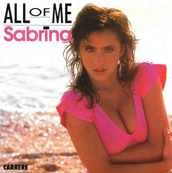 ・アーティスト Sabrina ・タイトル All Of Me ・レーベル・型番 Carrere 14517 ・フォーマット 7インチレコード ・コンディション(盤) 良い (VG+) ・コンディション(ジャケット) 可 (VG) ・コンディション(帯) オビなし ・特記事項 【表カバーに書き込み】【カバーにリングウェア】 サンプル画像です。実際の商品の画像ではありません 商品写真はバーコード/カタログ番号に対応したサンプル画像ですので、お送りする商品の画像ではありません。帯やライナーなどの付属品は、特記事項に記載されている場合のみ含まれます。プロモやカラーレコードなどの仕様についても、該当する場合のみ特記事項に記載しています。 【ご購入前に必ずご確認ください】 ・本店サイト(www.recordcity.jp)とは価格、送料が違います ・本店サイト、その他支店のオーダーとは同梱発送できません ・注文確定後に別の注文を頂いた場合、注文同士の同梱は致しかねます。 ・別倉庫から発送しているため、店頭受け渡しは対応しておりません ・一部商品は他の通販サイトでも販売しているため、ご注文のタイミングによっては商品のご用意ができない場合がございます。 ・土日祝日はお休みです 金曜・祝前日9時以降のご連絡またはご入金は、返答または発送が週明け・祝日明けに順次対応となります。 ・ご購入後のキャンセル不可 ご購入後のキャンセルはいかなる理由においてもお受けできません。ご了承の上、ご購入くださいませ。 ・日本郵便(ゆうパック/ゆうメール)によるお届けになります。 ・中古品であることをご理解ください 当ストアでは中古商品を主に販売しております。中古品であることをご理解の上ご購入ください。また、一部商品はRecordCityオンラインストアで試聴可能です。 ・返品について お客様のご都合による返品は一切承っておりません。 表記の内容と実際の商品に相違がある場合、また針飛び等で返品・返金をご希望される場合は、商品の到着後1週間以内にご連絡ください。商品の返送をこちらで確認後、キャンセル・返金を行います。 コンディションVG以下の商品は返品できません。プレイに影響のない表面のこすれ傷、プレス起因のノイズ盤は返品の対象外です。 【コンディション表記】 ・ほぼ新品(M-)(Like New) 完全な新品。未使用。当店ではほぼ使用しません ・非常に良い(EX)(Excellent) 中古盤として美品な状態。わずかな経年を感じるものの傷みを感じさせない、当店基準で最高の状態 ・良い(VG+)(Very Good Plus) 丁寧に扱われた中古品で、軽い使用感がみられる。 ・可(VG)(Acceptable) 使い込まれた中古品で、「良い」よりもさらに使用感がみられる。 ・悪い(VG-)(Bad) 状態が悪いアイテム。使用の保障はなく、再生不可、針飛び、目立つノイズがあるかもしれない。状態によるクレーム不可。返品不可。 ・非常に悪い(G)(Very Bad) 「悪い」よりさらに状態が悪いアイテム。使用の保障はなく、再生不可、針飛び、目立つノイズがあるかもしれない。状態によるクレーム不可。返品不可。 ・ジャンク(Fair)(Junk/Fair) 割れている、反っている、水ダメージがある、カビ、ジャケットが分離している、ひどい書き込み、ひどい擦れなど最低の状態。使用の保障はなく、再生不可、針飛び、目立つノイズがあるかもしれない。状態によるクレーム不可。返品不可。 ・ジャンク(Poor)(Junk/Poor) 割れている、反っている、水ダメージがある、カビ、ジャケットが分離している、ひどい書き込み、ひどい擦れなど最低の状態。使用の保障はなく、再生不可、針飛び、目立つノイズがあるかもしれない。状態によるクレーム不可。返品不可。