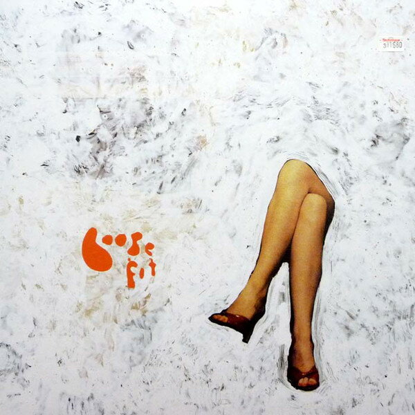 ・アーティスト Loose Fit ・タイトル Chug ・レーベル・型番 Join The Dots DOT002 ・フォーマット 12" ・コンディション(盤) 良い (VG+) ・コンディション(ジャケット) 良い (VG+) ・コンディション(帯) オビなし ・特記事項 サンプル画像です。実際の商品の画像ではありません 商品写真はバーコード/カタログ番号に対応したサンプル画像ですので、お送りする商品の画像ではありません。帯やライナーなどの付属品は、特記事項に記載されている場合のみ含まれます。プロモやカラーレコードなどの仕様についても、該当する場合のみ特記事項に記載しています。 【ご購入前に必ずご確認ください】 ・本店サイト(www.recordcity.jp)とは価格、送料が違います ・本店サイト、その他支店のオーダーとは同梱発送できません ・注文確定後に別の注文を頂いた場合、注文同士の同梱は致しかねます。 ・別倉庫から発送しているため、店頭受け渡しは対応しておりません ・一部商品は他の通販サイトでも販売しているため、ご注文のタイミングによっては商品のご用意ができない場合がございます。 ・土日祝日はお休みです 金曜・祝前日9時以降のご連絡またはご入金は、返答または発送が週明け・祝日明けに順次対応となります。 ・ご購入後のキャンセル不可 ご購入後のキャンセルはいかなる理由においてもお受けできません。ご了承の上、ご購入くださいませ。 ・日本郵便(ゆうパック/ゆうメール)によるお届けになります。 ・中古品であることをご理解ください 当ストアでは中古商品を主に販売しております。中古品であることをご理解の上ご購入ください。また、一部商品はRecordCityオンラインストアで試聴可能です。 ・返品について お客様のご都合による返品は一切承っておりません。 表記の内容と実際の商品に相違がある場合、また針飛び等で返品・返金をご希望される場合は、商品の到着後1週間以内にご連絡ください。商品の返送をこちらで確認後、キャンセル・返金を行います。 コンディションVG以下の商品は返品できません。プレイに影響のない表面のこすれ傷、プレス起因のノイズ盤は返品の対象外です。 【コンディション表記】 ・ほぼ新品(M-)(Like New) 完全な新品。未使用。当店ではほぼ使用しません ・非常に良い(EX)(Excellent) 中古盤として美品な状態。わずかな経年を感じるものの傷みを感じさせない、当店基準で最高の状態 ・良い(VG+)(Very Good Plus) 丁寧に扱われた中古品で、軽い使用感がみられる。 ・可(VG)(Acceptable) 使い込まれた中古品で、「良い」よりもさらに使用感がみられる。 ・悪い(VG-)(Bad) 状態が悪いアイテム。使用の保障はなく、再生不可、針飛び、目立つノイズがあるかもしれない。状態によるクレーム不可。返品不可。 ・非常に悪い(G)(Very Bad) 「悪い」よりさらに状態が悪いアイテム。使用の保障はなく、再生不可、針飛び、目立つノイズがあるかもしれない。状態によるクレーム不可。返品不可。 ・ジャンク(Fair)(Junk/Fair) 割れている、反っている、水ダメージがある、カビ、ジャケットが分離している、ひどい書き込み、ひどい擦れなど最低の状態。使用の保障はなく、再生不可、針飛び、目立つノイズがあるかもしれない。状態によるクレーム不可。返品不可。 ・ジャンク(Poor)(Junk/Poor) 割れている、反っている、水ダメージがある、カビ、ジャケットが分離している、ひどい書き込み、ひどい擦れなど最低の状態。使用の保障はなく、再生不可、針飛び、目立つノイズがあるかもしれない。状態によるクレーム不可。返品不可。