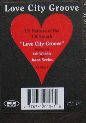 ・アーティスト Love City Groove ・タイトル Love City Groove ・レーベル・型番 Planet 3 Records, Bold! Records BR20131 ・フォーマット 12" ・コンディション(盤) 良い (VG+) ・コンディション(ジャケット) プレインカバー（元ジャケット／カバー無し） ・コンディション(帯) オビなし ・特記事項 サンプル画像です。実際の商品の画像ではありません 商品写真はバーコード/カタログ番号に対応したサンプル画像ですので、お送りする商品の画像ではありません。帯やライナーなどの付属品は、特記事項に記載されている場合のみ含まれます。プロモやカラーレコードなどの仕様についても、該当する場合のみ特記事項に記載しています。 【ご購入前に必ずご確認ください】 ・本店サイト(www.recordcity.jp)とは価格、送料が違います ・本店サイト、その他支店のオーダーとは同梱発送できません ・注文確定後に別の注文を頂いた場合、注文同士の同梱は致しかねます。 ・別倉庫から発送しているため、店頭受け渡しは対応しておりません ・一部商品は他の通販サイトでも販売しているため、ご注文のタイミングによっては商品のご用意ができない場合がございます。 ・土日祝日はお休みです 金曜・祝前日9時以降のご連絡またはご入金は、返答または発送が週明け・祝日明けに順次対応となります。 ・ご購入後のキャンセル不可 ご購入後のキャンセルはいかなる理由においてもお受けできません。ご了承の上、ご購入くださいませ。 ・日本郵便(ゆうパック/ゆうメール)によるお届けになります。 ・中古品であることをご理解ください 当ストアでは中古商品を主に販売しております。中古品であることをご理解の上ご購入ください。また、一部商品はRecordCityオンラインストアで試聴可能です。 ・返品について お客様のご都合による返品は一切承っておりません。 表記の内容と実際の商品に相違がある場合、また針飛び等で返品・返金をご希望される場合は、商品の到着後1週間以内にご連絡ください。商品の返送をこちらで確認後、キャンセル・返金を行います。 コンディションVG以下の商品は返品できません。プレイに影響のない表面のこすれ傷、プレス起因のノイズ盤は返品の対象外です。 【コンディション表記】 ・ほぼ新品(M-)(Like New) 完全な新品。未使用。当店ではほぼ使用しません ・非常に良い(EX)(Excellent) 中古盤として美品な状態。わずかな経年を感じるものの傷みを感じさせない、当店基準で最高の状態 ・良い(VG+)(Very Good Plus) 丁寧に扱われた中古品で、軽い使用感がみられる。 ・可(VG)(Acceptable) 使い込まれた中古品で、「良い」よりもさらに使用感がみられる。 ・悪い(VG-)(Bad) 状態が悪いアイテム。使用の保障はなく、再生不可、針飛び、目立つノイズがあるかもしれない。状態によるクレーム不可。返品不可。 ・非常に悪い(G)(Very Bad) 「悪い」よりさらに状態が悪いアイテム。使用の保障はなく、再生不可、針飛び、目立つノイズがあるかもしれない。状態によるクレーム不可。返品不可。 ・ジャンク(Fair)(Junk/Fair) 割れている、反っている、水ダメージがある、カビ、ジャケットが分離している、ひどい書き込み、ひどい擦れなど最低の状態。使用の保障はなく、再生不可、針飛び、目立つノイズがあるかもしれない。状態によるクレーム不可。返品不可。 ・ジャンク(Poor)(Junk/Poor) 割れている、反っている、水ダメージがある、カビ、ジャケットが分離している、ひどい書き込み、ひどい擦れなど最低の状態。使用の保障はなく、再生不可、針飛び、目立つノイズがあるかもしれない。状態によるクレーム不可。返品不可。