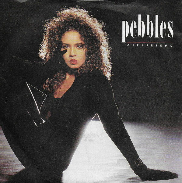 ・アーティスト Pebbles ・タイトル Girlfriend ・レーベル・型番 MCA Records MCA1233 ・フォーマット 7" ・コンディション(盤) 非常に良い(EX) ・コンディション(ジャケット) 良い (VG+) ・コンディション(帯) オビなし ・特記事項 【カバーにリングウェア】 サンプル画像です。実際の商品の画像ではありません 商品写真はバーコード/カタログ番号に対応したサンプル画像ですので、お送りする商品の画像ではありません。帯やライナーなどの付属品は、特記事項に記載されている場合のみ含まれます。プロモやカラーレコードなどの仕様についても、該当する場合のみ特記事項に記載しています。 【ご購入前に必ずご確認ください】 ・本店サイト(www.recordcity.jp)とは価格、送料が違います ・本店サイト、その他支店のオーダーとは同梱発送できません ・注文確定後に別の注文を頂いた場合、注文同士の同梱は致しかねます。 ・別倉庫から発送しているため、店頭受け渡しは対応しておりません ・一部商品は他の通販サイトでも販売しているため、ご注文のタイミングによっては商品のご用意ができない場合がございます。 ・土日祝日はお休みです 金曜・祝前日9時以降のご連絡またはご入金は、返答または発送が週明け・祝日明けに順次対応となります。 ・ご購入後のキャンセル不可 ご購入後のキャンセルはいかなる理由においてもお受けできません。ご了承の上、ご購入くださいませ。 ・日本郵便(ゆうパック/ゆうメール)によるお届けになります。 ・中古品であることをご理解ください 当ストアでは中古商品を主に販売しております。中古品であることをご理解の上ご購入ください。また、一部商品はRecordCityオンラインストアで試聴可能です。 ・返品について お客様のご都合による返品は一切承っておりません。 表記の内容と実際の商品に相違がある場合、また針飛び等で返品・返金をご希望される場合は、商品の到着後1週間以内にご連絡ください。商品の返送をこちらで確認後、キャンセル・返金を行います。 コンディションVG以下の商品は返品できません。プレイに影響のない表面のこすれ傷、プレス起因のノイズ盤は返品の対象外です。 【コンディション表記】 ・ほぼ新品(M-)(Like New) 完全な新品。未使用。当店ではほぼ使用しません ・非常に良い(EX)(Excellent) 中古盤として美品な状態。わずかな経年を感じるものの傷みを感じさせない、当店基準で最高の状態 ・良い(VG+)(Very Good Plus) 丁寧に扱われた中古品で、軽い使用感がみられる。 ・可(VG)(Acceptable) 使い込まれた中古品で、「良い」よりもさらに使用感がみられる。 ・悪い(VG-)(Bad) 状態が悪いアイテム。使用の保障はなく、再生不可、針飛び、目立つノイズがあるかもしれない。状態によるクレーム不可。返品不可。 ・非常に悪い(G)(Very Bad) 「悪い」よりさらに状態が悪いアイテム。使用の保障はなく、再生不可、針飛び、目立つノイズがあるかもしれない。状態によるクレーム不可。返品不可。 ・ジャンク(Fair)(Junk/Fair) 割れている、反っている、水ダメージがある、カビ、ジャケットが分離している、ひどい書き込み、ひどい擦れなど最低の状態。使用の保障はなく、再生不可、針飛び、目立つノイズがあるかもしれない。状態によるクレーム不可。返品不可。 ・ジャンク(Poor)(Junk/Poor) 割れている、反っている、水ダメージがある、カビ、ジャケットが分離している、ひどい書き込み、ひどい擦れなど最低の状態。使用の保障はなく、再生不可、針飛び、目立つノイズがあるかもしれない。状態によるクレーム不可。返品不可。