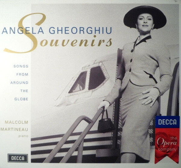 ・アーティスト Gheorghiu, Angela ・タイトル Various Artists ・レーベル・型番 Decca 4383602 ・フォーマット CD ・コンディション(盤) 良い (VG+) ・コンディション(ジャケット) ・コンディション(帯) オビなし ・特記事項 【スリーブケース付き】 【デジパック】【カバーに軽い擦れ】【ケース擦れ】 サンプル画像です。実際の商品の画像ではありません 商品写真はバーコード/カタログ番号に対応したサンプル画像ですので、お送りする商品の画像ではありません。帯やライナーなどの付属品は、特記事項に記載されている場合のみ含まれます。プロモやカラーレコードなどの仕様についても、該当する場合のみ特記事項に記載しています。 【ご購入前に必ずご確認ください】 ・本店サイト(www.recordcity.jp)とは価格、送料が違います ・本店サイト、その他支店のオーダーとは同梱発送できません ・注文確定後に別の注文を頂いた場合、注文同士の同梱は致しかねます。 ・別倉庫から発送しているため、店頭受け渡しは対応しておりません ・一部商品は他の通販サイトでも販売しているため、ご注文のタイミングによっては商品のご用意ができない場合がございます。 ・土日祝日はお休みです 金曜・祝前日9時以降のご連絡またはご入金は、返答または発送が週明け・祝日明けに順次対応となります。 ・ご購入後のキャンセル不可 ご購入後のキャンセルはいかなる理由においてもお受けできません。ご了承の上、ご購入くださいませ。 ・日本郵便(ゆうパック/ゆうメール)によるお届けになります。 ・中古品であることをご理解ください 当ストアでは中古商品を主に販売しております。中古品であることをご理解の上ご購入ください。また、一部商品はRecordCityオンラインストアで試聴可能です。 ・返品について お客様のご都合による返品は一切承っておりません。 表記の内容と実際の商品に相違がある場合、また針飛び等で返品・返金をご希望される場合は、商品の到着後1週間以内にご連絡ください。商品の返送をこちらで確認後、キャンセル・返金を行います。 コンディションVG以下の商品は返品できません。プレイに影響のない表面のこすれ傷、プレス起因のノイズ盤は返品の対象外です。 【コンディション表記】 ・ほぼ新品(M-)(Like New) 完全な新品。未使用。当店ではほぼ使用しません ・非常に良い(EX)(Excellent) 中古盤として美品な状態。わずかな経年を感じるものの傷みを感じさせない、当店基準で最高の状態 ・良い(VG+)(Very Good Plus) 丁寧に扱われた中古品で、軽い使用感がみられる。 ・可(VG)(Acceptable) 使い込まれた中古品で、「良い」よりもさらに使用感がみられる。 ・悪い(VG-)(Bad) 状態が悪いアイテム。使用の保障はなく、再生不可、針飛び、目立つノイズがあるかもしれない。状態によるクレーム不可。返品不可。 ・非常に悪い(G)(Very Bad) 「悪い」よりさらに状態が悪いアイテム。使用の保障はなく、再生不可、針飛び、目立つノイズがあるかもしれない。状態によるクレーム不可。返品不可。 ・ジャンク(Fair)(Junk/Fair) 割れている、反っている、水ダメージがある、カビ、ジャケットが分離している、ひどい書き込み、ひどい擦れなど最低の状態。使用の保障はなく、再生不可、針飛び、目立つノイズがあるかもしれない。状態によるクレーム不可。返品不可。 ・ジャンク(Poor)(Junk/Poor) 割れている、反っている、水ダメージがある、カビ、ジャケットが分離している、ひどい書き込み、ひどい擦れなど最低の状態。使用の保障はなく、再生不可、針飛び、目立つノイズがあるかもしれない。状態によるクレーム不可。返品不可。