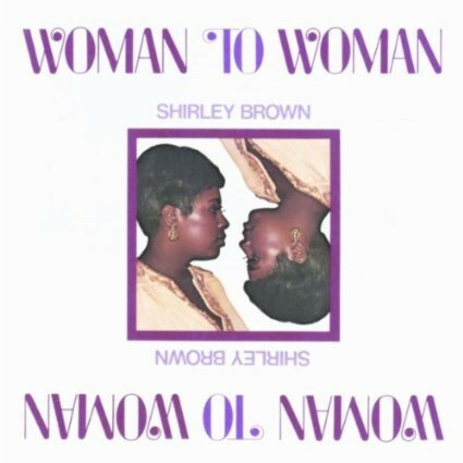 ・アーティスト Shirley Brown ・タイトル Woman To Woman ・レーベル Stax SCD41352 ・フォーマット CD ・コンディション(盤) 良い (VG+) ・コンディション(ジャケット) ・コンディション(帯) オビなし ・特記事項 【ケース擦れ】【ケース汚れ】 サンプル画像です。実際の商品の画像ではありません 商品写真はバーコード/カタログ番号に対応したサンプル画像ですので、お送りする商品の画像ではありません。帯やライナーなどの付属品は、特記事項に記載されている場合のみ含まれます。プロモやカラーレコードなどの仕様についても、該当する場合のみ特記事項に記載しています。 【ご購入前に必ずご確認ください】 ・本店サイト(www.recordcity.jp)とは価格、送料が違います ・本店サイト、その他支店のオーダーとは同梱発送できません ・別倉庫から発送しているため、店頭受け渡しは対応しておりません ・一部商品は他の通販サイトでも販売しているため、ご注文のタイミングによっては商品のご用意ができない場合がございます。 ・土日祝日はお休みです 金曜・祝前日9時以降のご連絡またはご入金は、返答または発送が週明け・祝日明けに順次対応となります。 ・ご購入後のキャンセル不可 ご購入後のキャンセルはいかなる理由においてもお受けできません。ご了承の上、ご購入くださいませ。 ・日本郵便(ゆうパック/ゆうメール)によるお届けになります。 ・中古品であることをご理解ください 当ストアではお客様よりお譲りいただいた中古商品を販売しております。中古品であることをご理解の上ご購入ください。また、一部商品はRecordCityウェブショップで試聴可能です。 ・返品について お客様のご都合による商品のご返品は一切承っておりません。 表記の内容と実際の商品に相違がある場合、また針飛び等で返品・返金をご希望される場合は、商品の到着後1週間以内にご連絡ください。商品の返送をこちらで確認後、返金を行います。 コンディションVG以下の商品は返品できません。プレイに影響のない表面のこすれ傷、プレス起因のノイズ盤は返品の対象外です。 【コンディション表記】 ・ほぼ新品(M-)(Like New) 完全な新品。未使用。当店ではほぼ使用しません ・非常に良い(EX)(Excellent) 中古盤として美品な状態。わずかな経年を感じるものの傷みを感じさせない、当店基準で最高の状態 ・良い(VG+)(Very Good Plus) 丁寧に扱われた中古品で、軽い使用感がみられる。 ・可(VG)(Acceptable) 使い込まれた中古品で、「良い」よりもさらに使用感がみられる。 ・悪い(VG-)(Bad) 状態が悪いアイテム。使用の保障はなく、再生不可、針飛び、目立つノイズがあるかもしれない。状態によるクレーム不可。返品不可。 ・非常に悪い(G)(Very Bad) 「悪い」よりさらに状態が悪いアイテム。使用の保障はなく、再生不可、針飛び、目立つノイズがあるかもしれない。状態によるクレーム不可。返品不可。 ・ジャンク(Fair)(Junk/Fair) 割れている、反っている、水ダメージがある、カビ、ジャケットが分離している、ひどい書き込み、ひどい擦れなど最低の状態。使用の保障はなく、再生不可、針飛び、目立つノイズがあるかもしれない。状態によるクレーム不可。返品不可。 ・ジャンク(Poor)(Junk/Poor) 割れている、反っている、水ダメージがある、カビ、ジャケットが分離している、ひどい書き込み、ひどい擦れなど最低の状態。使用の保障はなく、再生不可、針飛び、目立つノイズがあるかもしれない。状態によるクレーム不可。返品不可。
