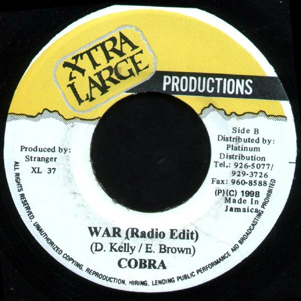 ・アーティスト Mad Cobra ・タイトル War ・レーベル・型番 Xtra Large Productions XL37 ・フォーマット 7インチレコード ・コンディション(盤) 良い (VG+) ・コンディション(ジャケット) ・コンディション(帯) オビなし ・特記事項 【レーベルに書き込み】 サンプル画像です。実際の商品の画像ではありません 商品写真はバーコード/カタログ番号に対応したサンプル画像ですので、お送りする商品の画像ではありません。帯やライナーなどの付属品は、特記事項に記載されている場合のみ含まれます。プロモやカラーレコードなどの仕様についても、該当する場合のみ特記事項に記載しています。 【ご購入前に必ずご確認ください】 ・本店サイト(www.recordcity.jp)とは価格、送料が違います ・本店サイト、その他支店のオーダーとは同梱発送できません ・注文確定後に別の注文を頂いた場合、注文同士の同梱は致しかねます。 ・別倉庫から発送しているため、店頭受け渡しは対応しておりません ・一部商品は他の通販サイトでも販売しているため、ご注文のタイミングによっては商品のご用意ができない場合がございます。 ・土日祝日はお休みです 金曜・祝前日9時以降のご連絡またはご入金は、返答または発送が週明け・祝日明けに順次対応となります。 ・ご購入後のキャンセル不可 ご購入後のキャンセルはいかなる理由においてもお受けできません。ご了承の上、ご購入くださいませ。 ・日本郵便(ゆうパック/ゆうメール)によるお届けになります。 ・中古品であることをご理解ください 当ストアでは中古商品を主に販売しております。中古品であることをご理解の上ご購入ください。また、一部商品はRecordCityオンラインストアで試聴可能です。 ・返品について お客様のご都合による返品は一切承っておりません。 表記の内容と実際の商品に相違がある場合、また針飛び等で返品・返金をご希望される場合は、商品の到着後1週間以内にご連絡ください。商品の返送をこちらで確認後、キャンセル・返金を行います。 コンディションVG以下の商品は返品できません。プレイに影響のない表面のこすれ傷、プレス起因のノイズ盤は返品の対象外です。 【コンディション表記】 ・ほぼ新品(M-)(Like New) 完全な新品。未使用。当店ではほぼ使用しません ・非常に良い(EX)(Excellent) 中古盤として美品な状態。わずかな経年を感じるものの傷みを感じさせない、当店基準で最高の状態 ・良い(VG+)(Very Good Plus) 丁寧に扱われた中古品で、軽い使用感がみられる。 ・可(VG)(Acceptable) 使い込まれた中古品で、「良い」よりもさらに使用感がみられる。 ・悪い(VG-)(Bad) 状態が悪いアイテム。使用の保障はなく、再生不可、針飛び、目立つノイズがあるかもしれない。状態によるクレーム不可。返品不可。 ・非常に悪い(G)(Very Bad) 「悪い」よりさらに状態が悪いアイテム。使用の保障はなく、再生不可、針飛び、目立つノイズがあるかもしれない。状態によるクレーム不可。返品不可。 ・ジャンク(Fair)(Junk/Fair) 割れている、反っている、水ダメージがある、カビ、ジャケットが分離している、ひどい書き込み、ひどい擦れなど最低の状態。使用の保障はなく、再生不可、針飛び、目立つノイズがあるかもしれない。状態によるクレーム不可。返品不可。 ・ジャンク(Poor)(Junk/Poor) 割れている、反っている、水ダメージがある、カビ、ジャケットが分離している、ひどい書き込み、ひどい擦れなど最低の状態。使用の保障はなく、再生不可、針飛び、目立つノイズがあるかもしれない。状態によるクレーム不可。返品不可。