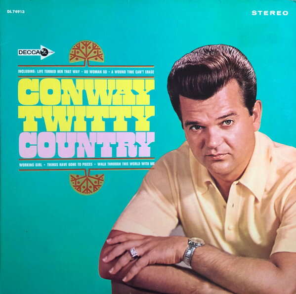 ・アーティスト Conway Twitty ・タイトル Country ・レーベル・型番 DECCA DL74913 ・フォーマット LPレコード ・コンディション(盤) 良い (VG+) ・コンディション(ジャケット) 可 (VG) ・コンディション(帯) オビなし ・特記事項 【カバー抜け】【カバー背面抜け】【盤に浅い跡】 サンプル画像です。実際の商品の画像ではありません 商品写真はバーコード/カタログ番号に対応したサンプル画像ですので、お送りする商品の画像ではありません。帯やライナーなどの付属品は、特記事項に記載されている場合のみ含まれます。プロモやカラーレコードなどの仕様についても、該当する場合のみ特記事項に記載しています。 【ご購入前に必ずご確認ください】 ・本店サイト(www.recordcity.jp)とは価格、送料が違います ・本店サイト、その他支店のオーダーとは同梱発送できません ・注文確定後に別の注文を頂いた場合、注文同士の同梱は致しかねます。 ・別倉庫から発送しているため、店頭受け渡しは対応しておりません ・一部商品は他の通販サイトでも販売しているため、ご注文のタイミングによっては商品のご用意ができない場合がございます。 ・土日祝日はお休みです 金曜・祝前日9時以降のご連絡またはご入金は、返答または発送が週明け・祝日明けに順次対応となります。 ・ご購入後のキャンセル不可 ご購入後のキャンセルはいかなる理由においてもお受けできません。ご了承の上、ご購入くださいませ。 ・日本郵便(ゆうパック/ゆうメール)によるお届けになります。 ・中古品であることをご理解ください 当ストアでは中古商品を主に販売しております。中古品であることをご理解の上ご購入ください。また、一部商品はRecordCityオンラインストアで試聴可能です。 ・返品について お客様のご都合による返品は一切承っておりません。 表記の内容と実際の商品に相違がある場合、また針飛び等で返品・返金をご希望される場合は、商品の到着後1週間以内にご連絡ください。商品の返送をこちらで確認後、キャンセル・返金を行います。 コンディションVG以下の商品は返品できません。プレイに影響のない表面のこすれ傷、プレス起因のノイズ盤は返品の対象外です。 【コンディション表記】 ・ほぼ新品(M-)(Like New) 完全な新品。未使用。当店ではほぼ使用しません ・非常に良い(EX)(Excellent) 中古盤として美品な状態。わずかな経年を感じるものの傷みを感じさせない、当店基準で最高の状態 ・良い(VG+)(Very Good Plus) 丁寧に扱われた中古品で、軽い使用感がみられる。 ・可(VG)(Acceptable) 使い込まれた中古品で、「良い」よりもさらに使用感がみられる。 ・悪い(VG-)(Bad) 状態が悪いアイテム。使用の保障はなく、再生不可、針飛び、目立つノイズがあるかもしれない。状態によるクレーム不可。返品不可。 ・非常に悪い(G)(Very Bad) 「悪い」よりさらに状態が悪いアイテム。使用の保障はなく、再生不可、針飛び、目立つノイズがあるかもしれない。状態によるクレーム不可。返品不可。 ・ジャンク(Fair)(Junk/Fair) 割れている、反っている、水ダメージがある、カビ、ジャケットが分離している、ひどい書き込み、ひどい擦れなど最低の状態。使用の保障はなく、再生不可、針飛び、目立つノイズがあるかもしれない。状態によるクレーム不可。返品不可。 ・ジャンク(Poor)(Junk/Poor) 割れている、反っている、水ダメージがある、カビ、ジャケットが分離している、ひどい書き込み、ひどい擦れなど最低の状態。使用の保障はなく、再生不可、針飛び、目立つノイズがあるかもしれない。状態によるクレーム不可。返品不可。