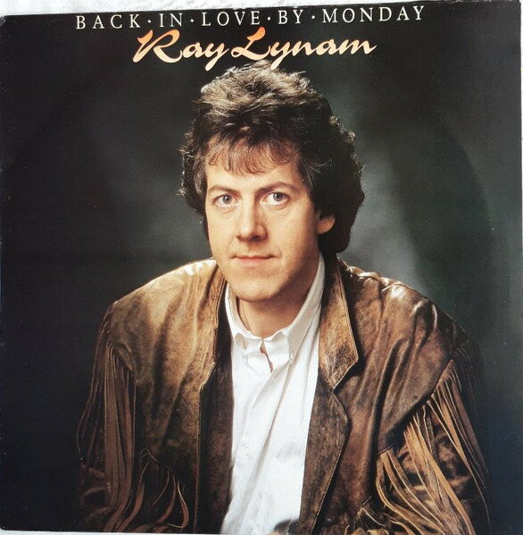 ・アーティスト Ray Lynam ・タイトル Back In Love By Monday ・レーベル Ritz Records LP0047 ・フォーマット LP ・コンディション(盤) 良い (VG+) ・コンディション(ジャケット) 良い (VG+) ・コンディション(帯) オビなし ・特記事項 【盤にヘアライン】【カバーにテープ付着】 サンプル画像です。実際の商品の画像ではありません 商品写真はバーコード/カタログ番号に対応したサンプル画像ですので、お送りする商品の画像ではありません。帯やライナーなどの付属品は、特記事項に記載されている場合のみ含まれます。プロモやカラーレコードなどの仕様についても、該当する場合のみ特記事項に記載しています。 【ご購入前に必ずご確認ください】 ・本店サイト(www.recordcity.jp)とは価格、送料が違います ・本店サイト、その他支店のオーダーとは同梱発送できません ・別倉庫から発送しているため、店頭受け渡しは対応しておりません ・一部商品は他の通販サイトでも販売しているため、ご注文のタイミングによっては商品のご用意ができない場合がございます。 ・土日祝日はお休みです 金曜・祝前日9時以降のご連絡またはご入金は、返答または発送が週明け・祝日明けに順次対応となります。 ・ご購入後のキャンセル不可 ご購入後のキャンセルはいかなる理由においてもお受けできません。ご了承の上、ご購入くださいませ。 ・日本郵便(ゆうパック/ゆうメール)によるお届けになります。 ・中古品であることをご理解ください 当ストアではお客様よりお譲りいただいた中古商品を販売しております。中古品であることをご理解の上ご購入ください。また、一部商品はRecordCityウェブショップで試聴可能です。 ・返品について お客様のご都合による商品のご返品は一切承っておりません。 表記の内容と実際の商品に相違がある場合、また針飛び等で返品・返金をご希望される場合は、商品の到着後1週間以内にご連絡ください。商品の返送をこちらで確認後、返金を行います。 コンディションVG以下の商品は返品できません。プレイに影響のない表面のこすれ傷、プレス起因のノイズ盤は返品の対象外です。 【コンディション表記】 ・ほぼ新品(M-)(Like New) 完全な新品。未使用。当店ではほぼ使用しません ・非常に良い(EX)(Excellent) 中古盤として美品な状態。わずかな経年を感じるものの傷みを感じさせない、当店基準で最高の状態 ・良い(VG+)(Very Good Plus) 丁寧に扱われた中古品で、軽い使用感がみられる。 ・可(VG)(Acceptable) 使い込まれた中古品で、「良い」よりもさらに使用感がみられる。 ・悪い(VG-)(Bad) 状態が悪いアイテム。使用の保障はなく、再生不可、針飛び、目立つノイズがあるかもしれない。状態によるクレーム不可。返品不可。 ・非常に悪い(G)(Very Bad) 「悪い」よりさらに状態が悪いアイテム。使用の保障はなく、再生不可、針飛び、目立つノイズがあるかもしれない。状態によるクレーム不可。返品不可。 ・ジャンク(Fair)(Junk/Fair) 割れている、反っている、水ダメージがある、カビ、ジャケットが分離している、ひどい書き込み、ひどい擦れなど最低の状態。使用の保障はなく、再生不可、針飛び、目立つノイズがあるかもしれない。状態によるクレーム不可。返品不可。 ・ジャンク(Poor)(Junk/Poor) 割れている、反っている、水ダメージがある、カビ、ジャケットが分離している、ひどい書き込み、ひどい擦れなど最低の状態。使用の保障はなく、再生不可、針飛び、目立つノイズがあるかもしれない。状態によるクレーム不可。返品不可。