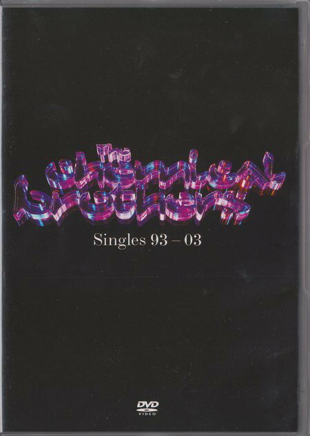 ・アーティスト Chemical Brothers ・タイトル Singles 93-03 ・レーベル・型番 Virgin 724349084698 ・フォーマット DVD ・コンディション(盤) ほぼ新品 (M-) ・コンディション(ジャケット) ・コンディション(帯) オビなし ・特記事項 【未開封】 サンプル画像です。実際の商品の画像ではありません 商品写真はバーコード/カタログ番号に対応したサンプル画像ですので、お送りする商品の画像ではありません。帯やライナーなどの付属品は、特記事項に記載されている場合のみ含まれます。プロモやカラーレコードなどの仕様についても、該当する場合のみ特記事項に記載しています。 【ご購入前に必ずご確認ください】 ・本店サイト(www.recordcity.jp)とは価格、送料が違います ・本店サイト、その他支店のオーダーとは同梱発送できません ・注文確定後に別の注文を頂いた場合、注文同士の同梱は致しかねます。 ・別倉庫から発送しているため、店頭受け渡しは対応しておりません ・一部商品は他の通販サイトでも販売しているため、ご注文のタイミングによっては商品のご用意ができない場合がございます。 ・土日祝日はお休みです 金曜・祝前日9時以降のご連絡またはご入金は、返答または発送が週明け・祝日明けに順次対応となります。 ・ご購入後のキャンセル不可 ご購入後のキャンセルはいかなる理由においてもお受けできません。ご了承の上、ご購入くださいませ。 ・日本郵便(ゆうパック/ゆうメール)によるお届けになります。 ・中古品であることをご理解ください 当ストアでは中古商品を主に販売しております。中古品であることをご理解の上ご購入ください。また、一部商品はRecordCityオンラインストアで試聴可能です。 ・返品について お客様のご都合による返品は一切承っておりません。 表記の内容と実際の商品に相違がある場合、また針飛び等で返品・返金をご希望される場合は、商品の到着後1週間以内にご連絡ください。商品の返送をこちらで確認後、キャンセル・返金を行います。 コンディションVG以下の商品は返品できません。プレイに影響のない表面のこすれ傷、プレス起因のノイズ盤は返品の対象外です。 【コンディション表記】 ・ほぼ新品(M-)(Like New) 完全な新品。未使用。当店ではほぼ使用しません ・非常に良い(EX)(Excellent) 中古盤として美品な状態。わずかな経年を感じるものの傷みを感じさせない、当店基準で最高の状態 ・良い(VG+)(Very Good Plus) 丁寧に扱われた中古品で、軽い使用感がみられる。 ・可(VG)(Acceptable) 使い込まれた中古品で、「良い」よりもさらに使用感がみられる。 ・悪い(VG-)(Bad) 状態が悪いアイテム。使用の保障はなく、再生不可、針飛び、目立つノイズがあるかもしれない。状態によるクレーム不可。返品不可。 ・非常に悪い(G)(Very Bad) 「悪い」よりさらに状態が悪いアイテム。使用の保障はなく、再生不可、針飛び、目立つノイズがあるかもしれない。状態によるクレーム不可。返品不可。 ・ジャンク(Fair)(Junk/Fair) 割れている、反っている、水ダメージがある、カビ、ジャケットが分離している、ひどい書き込み、ひどい擦れなど最低の状態。使用の保障はなく、再生不可、針飛び、目立つノイズがあるかもしれない。状態によるクレーム不可。返品不可。 ・ジャンク(Poor)(Junk/Poor) 割れている、反っている、水ダメージがある、カビ、ジャケットが分離している、ひどい書き込み、ひどい擦れなど最低の状態。使用の保障はなく、再生不可、針飛び、目立つノイズがあるかもしれない。状態によるクレーム不可。返品不可。