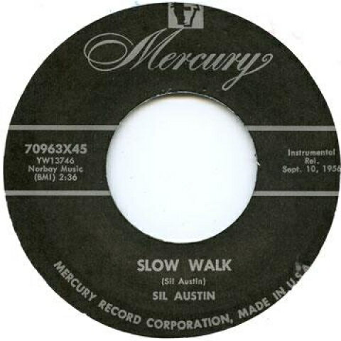 ・アーティスト Sil Austin / Georgie Stevenson ・タイトル Slow Walk / Meet Me at Grandma's Joint ・レーベル・型番 Mercury/Savor 70963X ・フォーマット 7" ・コンディション(盤) 新品 (M) ・コンディション(ジャケット) ・コンディション(帯) オビなし ・特記事項 サンプル画像です。実際の商品の画像ではありません 商品写真はバーコード/カタログ番号に対応したサンプル画像ですので、お送りする商品の画像ではありません。帯やライナーなどの付属品は、特記事項に記載されている場合のみ含まれます。プロモやカラーレコードなどの仕様についても、該当する場合のみ特記事項に記載しています。 【ご購入前に必ずご確認ください】 ・本店サイト(www.recordcity.jp)とは価格、送料が違います ・本店サイト、その他支店のオーダーとは同梱発送できません ・注文確定後に別の注文を頂いた場合、注文同士の同梱は致しかねます。 ・別倉庫から発送しているため、店頭受け渡しは対応しておりません ・一部商品は他の通販サイトでも販売しているため、ご注文のタイミングによっては商品のご用意ができない場合がございます。 ・土日祝日はお休みです 金曜・祝前日9時以降のご連絡またはご入金は、返答または発送が週明け・祝日明けに順次対応となります。 ・ご購入後のキャンセル不可 ご購入後のキャンセルはいかなる理由においてもお受けできません。ご了承の上、ご購入くださいませ。 ・日本郵便(ゆうパック/ゆうメール)によるお届けになります。 ・中古品であることをご理解ください 当ストアでは中古商品を主に販売しております。中古品であることをご理解の上ご購入ください。また、一部商品はRecordCityオンラインストアで試聴可能です。 ・返品について お客様のご都合による返品は一切承っておりません。 表記の内容と実際の商品に相違がある場合、また針飛び等で返品・返金をご希望される場合は、商品の到着後1週間以内にご連絡ください。商品の返送をこちらで確認後、キャンセル・返金を行います。 コンディションVG以下の商品は返品できません。プレイに影響のない表面のこすれ傷、プレス起因のノイズ盤は返品の対象外です。 【コンディション表記】 ・ほぼ新品(M-)(Like New) 完全な新品。未使用。当店ではほぼ使用しません ・非常に良い(EX)(Excellent) 中古盤として美品な状態。わずかな経年を感じるものの傷みを感じさせない、当店基準で最高の状態 ・良い(VG+)(Very Good Plus) 丁寧に扱われた中古品で、軽い使用感がみられる。 ・可(VG)(Acceptable) 使い込まれた中古品で、「良い」よりもさらに使用感がみられる。 ・悪い(VG-)(Bad) 状態が悪いアイテム。使用の保障はなく、再生不可、針飛び、目立つノイズがあるかもしれない。状態によるクレーム不可。返品不可。 ・非常に悪い(G)(Very Bad) 「悪い」よりさらに状態が悪いアイテム。使用の保障はなく、再生不可、針飛び、目立つノイズがあるかもしれない。状態によるクレーム不可。返品不可。 ・ジャンク(Fair)(Junk/Fair) 割れている、反っている、水ダメージがある、カビ、ジャケットが分離している、ひどい書き込み、ひどい擦れなど最低の状態。使用の保障はなく、再生不可、針飛び、目立つノイズがあるかもしれない。状態によるクレーム不可。返品不可。 ・ジャンク(Poor)(Junk/Poor) 割れている、反っている、水ダメージがある、カビ、ジャケットが分離している、ひどい書き込み、ひどい擦れなど最低の状態。使用の保障はなく、再生不可、針飛び、目立つノイズがあるかもしれない。状態によるクレーム不可。返品不可。