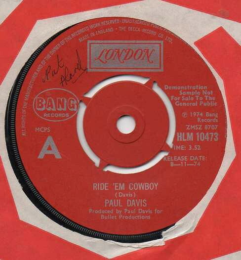 ・アーティスト Paul Davis ・タイトル Ride 'em Cowboy ・レーベル・型番 LONDON RECORDS HLM10473PROMO ・フォーマット 7インチレコード ・コンディション(盤) 良い (VG+) ・コンディション(ジャケット) プレインカバー（元ジャケット／カバー無し） ・コンディション(帯) オビなし ・特記事項 【プロモ盤】 サンプル画像です。実際の商品の画像ではありません 商品写真はバーコード/カタログ番号に対応したサンプル画像ですので、お送りする商品の画像ではありません。帯やライナーなどの付属品は、特記事項に記載されている場合のみ含まれます。プロモやカラーレコードなどの仕様についても、該当する場合のみ特記事項に記載しています。 【ご購入前に必ずご確認ください】 ・本店サイト(www.recordcity.jp)とは価格、送料が違います ・本店サイト、その他支店のオーダーとは同梱発送できません ・注文確定後に別の注文を頂いた場合、注文同士の同梱は致しかねます。 ・別倉庫から発送しているため、店頭受け渡しは対応しておりません ・一部商品は他の通販サイトでも販売しているため、ご注文のタイミングによっては商品のご用意ができない場合がございます。 ・土日祝日はお休みです 金曜・祝前日9時以降のご連絡またはご入金は、返答または発送が週明け・祝日明けに順次対応となります。 ・ご購入後のキャンセル不可 ご購入後のキャンセルはいかなる理由においてもお受けできません。ご了承の上、ご購入くださいませ。 ・日本郵便(ゆうパック/ゆうメール)によるお届けになります。 ・中古品であることをご理解ください 当ストアでは中古商品を主に販売しております。中古品であることをご理解の上ご購入ください。また、一部商品はRecordCityオンラインストアで試聴可能です。 ・返品について お客様のご都合による返品は一切承っておりません。 表記の内容と実際の商品に相違がある場合、また針飛び等で返品・返金をご希望される場合は、商品の到着後1週間以内にご連絡ください。商品の返送をこちらで確認後、キャンセル・返金を行います。 コンディションVG以下の商品は返品できません。プレイに影響のない表面のこすれ傷、プレス起因のノイズ盤は返品の対象外です。 【コンディション表記】 ・ほぼ新品(M-)(Like New) 完全な新品。未使用。当店ではほぼ使用しません ・非常に良い(EX)(Excellent) 中古盤として美品な状態。わずかな経年を感じるものの傷みを感じさせない、当店基準で最高の状態 ・良い(VG+)(Very Good Plus) 丁寧に扱われた中古品で、軽い使用感がみられる。 ・可(VG)(Acceptable) 使い込まれた中古品で、「良い」よりもさらに使用感がみられる。 ・悪い(VG-)(Bad) 状態が悪いアイテム。使用の保障はなく、再生不可、針飛び、目立つノイズがあるかもしれない。状態によるクレーム不可。返品不可。 ・非常に悪い(G)(Very Bad) 「悪い」よりさらに状態が悪いアイテム。使用の保障はなく、再生不可、針飛び、目立つノイズがあるかもしれない。状態によるクレーム不可。返品不可。 ・ジャンク(Fair)(Junk/Fair) 割れている、反っている、水ダメージがある、カビ、ジャケットが分離している、ひどい書き込み、ひどい擦れなど最低の状態。使用の保障はなく、再生不可、針飛び、目立つノイズがあるかもしれない。状態によるクレーム不可。返品不可。 ・ジャンク(Poor)(Junk/Poor) 割れている、反っている、水ダメージがある、カビ、ジャケットが分離している、ひどい書き込み、ひどい擦れなど最低の状態。使用の保障はなく、再生不可、針飛び、目立つノイズがあるかもしれない。状態によるクレーム不可。返品不可。
