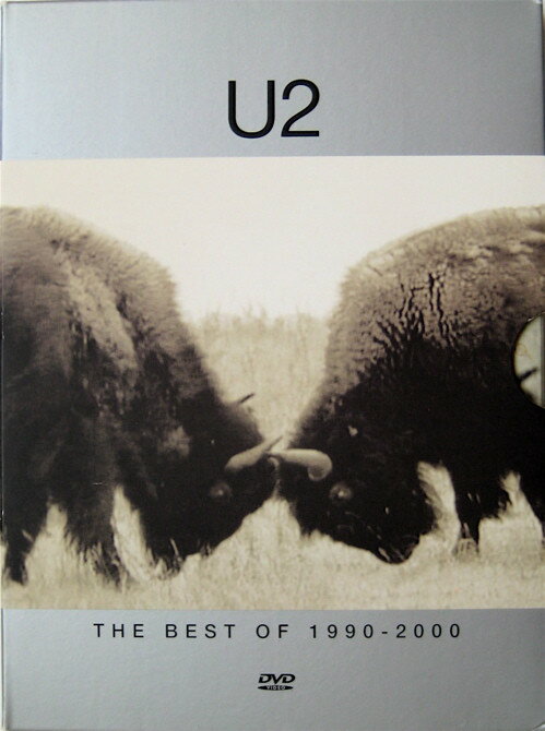 ・アーティスト DVD ・タイトル Best of 1990-2000 ・レーベル Interscope Records 4400635119 ・フォーマット DVD ・コンディション(盤) 良い (VG+) ・コンディション(ジャケット) ・コンディション(帯) オビなし ・特記事項 【スリーブケース付き】 【デジパック】 サンプル画像です。実際の商品の画像ではありません 商品写真はバーコード/カタログ番号に対応したサンプル画像ですので、お送りする商品の画像ではありません。帯やライナーなどの付属品は、特記事項に記載されている場合のみ含まれます。プロモやカラーレコードなどの仕様についても、該当する場合のみ特記事項に記載しています。 【ご購入前に必ずご確認ください】 ・本店サイト(www.recordcity.jp)とは価格、送料が違います ・本店サイト、その他支店のオーダーとは同梱発送できません ・別倉庫から発送しているため、店頭受け渡しは対応しておりません ・一部商品は他の通販サイトでも販売しているため、ご注文のタイミングによっては商品のご用意ができない場合がございます。 ・土日祝日はお休みです 金曜・祝前日9時以降のご連絡またはご入金は、返答または発送が週明け・祝日明けに順次対応となります。 ・ご購入後のキャンセル不可 ご購入後のキャンセルはいかなる理由においてもお受けできません。ご了承の上、ご購入くださいませ。 ・日本郵便(ゆうパック/ゆうメール)によるお届けになります。 ・中古品であることをご理解ください 当ストアではお客様よりお譲りいただいた中古商品を販売しております。中古品であることをご理解の上ご購入ください。また、一部商品はRecordCityウェブショップで試聴可能です。 ・返品について お客様のご都合による商品のご返品は一切承っておりません。 表記の内容と実際の商品に相違がある場合、また針飛び等で返品・返金をご希望される場合は、商品の到着後1週間以内にご連絡ください。商品の返送をこちらで確認後、返金を行います。 コンディションVG以下の商品は返品できません。プレイに影響のない表面のこすれ傷、プレス起因のノイズ盤は返品の対象外です。 【コンディション表記】 ・ほぼ新品(M-)(Like New) 完全な新品。未使用。当店ではほぼ使用しません ・非常に良い(EX)(Excellent) 中古盤として美品な状態。わずかな経年を感じるものの傷みを感じさせない、当店基準で最高の状態 ・良い(VG+)(Very Good Plus) 丁寧に扱われた中古品で、軽い使用感がみられる。 ・可(VG)(Acceptable) 使い込まれた中古品で、「良い」よりもさらに使用感がみられる。 ・悪い(VG-)(Bad) 状態が悪いアイテム。使用の保障はなく、再生不可、針飛び、目立つノイズがあるかもしれない。状態によるクレーム不可。返品不可。 ・非常に悪い(G)(Very Bad) 「悪い」よりさらに状態が悪いアイテム。使用の保障はなく、再生不可、針飛び、目立つノイズがあるかもしれない。状態によるクレーム不可。返品不可。 ・ジャンク(Fair)(Junk/Fair) 割れている、反っている、水ダメージがある、カビ、ジャケットが分離している、ひどい書き込み、ひどい擦れなど最低の状態。使用の保障はなく、再生不可、針飛び、目立つノイズがあるかもしれない。状態によるクレーム不可。返品不可。 ・ジャンク(Poor)(Junk/Poor) 割れている、反っている、水ダメージがある、カビ、ジャケットが分離している、ひどい書き込み、ひどい擦れなど最低の状態。使用の保障はなく、再生不可、針飛び、目立つノイズがあるかもしれない。状態によるクレーム不可。返品不可。
