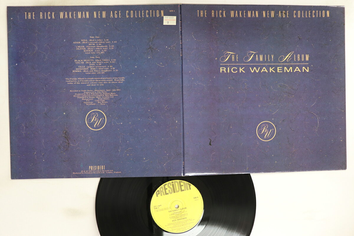 ・アーティスト Rick Wakeman ・タイトル Family Album ・レーベル・型番 PRESIDENT RW4 ・フォーマット LPレコード ・コンディション(盤) 良い (VG+) ・コンディション(ジャケット) 良い (VG+) ・コンディション(帯) オビなし ・特記事項 実際に発送される商品の画像です 【ご購入前に必ずご確認ください】 ・本店サイト(www.recordcity.jp)とは価格、送料が違います ・本店サイト、その他支店のオーダーとは同梱発送できません ・注文確定後に別の注文を頂いた場合、注文同士の同梱は致しかねます。 ・別倉庫から発送しているため、店頭受け渡しは対応しておりません ・一部商品は他の通販サイトでも販売しているため、ご注文のタイミングによっては商品のご用意ができない場合がございます。 ・土日祝日はお休みです 金曜・祝前日9時以降のご連絡またはご入金は、返答または発送が週明け・祝日明けに順次対応となります。 ・ご購入後のキャンセル不可 ご購入後のキャンセルはいかなる理由においてもお受けできません。ご了承の上、ご購入くださいませ。 ・日本郵便(ゆうパック/ゆうメール)によるお届けになります。 ・中古品であることをご理解ください 当ストアでは中古商品を主に販売しております。中古品であることをご理解の上ご購入ください。また、一部商品はRecordCityオンラインストアで試聴可能です。 ・返品について お客様のご都合による返品は一切承っておりません。 表記の内容と実際の商品に相違がある場合、また針飛び等で返品・返金をご希望される場合は、商品の到着後1週間以内にご連絡ください。商品の返送をこちらで確認後、キャンセル・返金を行います。 コンディションVG以下の商品は返品できません。プレイに影響のない表面のこすれ傷、プレス起因のノイズ盤は返品の対象外です。 【コンディション表記】 ・ほぼ新品(M-)(Like New) 完全な新品。未使用。当店ではほぼ使用しません ・非常に良い(EX)(Excellent) 中古盤として美品な状態。わずかな経年を感じるものの傷みを感じさせない、当店基準で最高の状態 ・良い(VG+)(Very Good Plus) 丁寧に扱われた中古品で、軽い使用感がみられる。 ・可(VG)(Acceptable) 使い込まれた中古品で、「良い」よりもさらに使用感がみられる。 ・悪い(VG-)(Bad) 状態が悪いアイテム。使用の保障はなく、再生不可、針飛び、目立つノイズがあるかもしれない。状態によるクレーム不可。返品不可。 ・非常に悪い(G)(Very Bad) 「悪い」よりさらに状態が悪いアイテム。使用の保障はなく、再生不可、針飛び、目立つノイズがあるかもしれない。状態によるクレーム不可。返品不可。 ・ジャンク(Fair)(Junk/Fair) 割れている、反っている、水ダメージがある、カビ、ジャケットが分離している、ひどい書き込み、ひどい擦れなど最低の状態。使用の保障はなく、再生不可、針飛び、目立つノイズがあるかもしれない。状態によるクレーム不可。返品不可。 ・ジャンク(Poor)(Junk/Poor) 割れている、反っている、水ダメージがある、カビ、ジャケットが分離している、ひどい書き込み、ひどい擦れなど最低の状態。使用の保障はなく、再生不可、針飛び、目立つノイズがあるかもしれない。状態によるクレーム不可。返品不可。