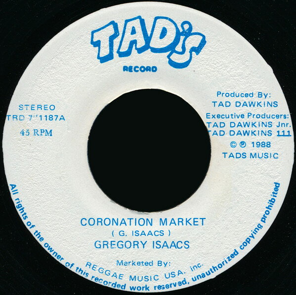 ・アーティスト Gregory Isaacs ・タイトル Coronation Market ・レーベル・型番 Tad's Record TRD71187 ・フォーマット 7インチレコード ・コンディション(盤) 良い (VG+) ・コンディション(ジャケット) ・コンディション(帯) オビなし ・特記事項 【レーベルに書き込み】 サンプル画像です。実際の商品の画像ではありません 商品写真はバーコード/カタログ番号に対応したサンプル画像ですので、お送りする商品の画像ではありません。帯やライナーなどの付属品は、特記事項に記載されている場合のみ含まれます。プロモやカラーレコードなどの仕様についても、該当する場合のみ特記事項に記載しています。 【ご購入前に必ずご確認ください】 ・本店サイト(www.recordcity.jp)とは価格、送料が違います ・本店サイト、その他支店のオーダーとは同梱発送できません ・注文確定後に別の注文を頂いた場合、注文同士の同梱は致しかねます。 ・別倉庫から発送しているため、店頭受け渡しは対応しておりません ・一部商品は他の通販サイトでも販売しているため、ご注文のタイミングによっては商品のご用意ができない場合がございます。 ・土日祝日はお休みです 金曜・祝前日9時以降のご連絡またはご入金は、返答または発送が週明け・祝日明けに順次対応となります。 ・ご購入後のキャンセル不可 ご購入後のキャンセルはいかなる理由においてもお受けできません。ご了承の上、ご購入くださいませ。 ・日本郵便(ゆうパック/ゆうメール)によるお届けになります。 ・中古品であることをご理解ください 当ストアでは中古商品を主に販売しております。中古品であることをご理解の上ご購入ください。また、一部商品はRecordCityオンラインストアで試聴可能です。 ・返品について お客様のご都合による返品は一切承っておりません。 表記の内容と実際の商品に相違がある場合、また針飛び等で返品・返金をご希望される場合は、商品の到着後1週間以内にご連絡ください。商品の返送をこちらで確認後、キャンセル・返金を行います。 コンディションVG以下の商品は返品できません。プレイに影響のない表面のこすれ傷、プレス起因のノイズ盤は返品の対象外です。 【コンディション表記】 ・ほぼ新品(M-)(Like New) 完全な新品。未使用。当店ではほぼ使用しません ・非常に良い(EX)(Excellent) 中古盤として美品な状態。わずかな経年を感じるものの傷みを感じさせない、当店基準で最高の状態 ・良い(VG+)(Very Good Plus) 丁寧に扱われた中古品で、軽い使用感がみられる。 ・可(VG)(Acceptable) 使い込まれた中古品で、「良い」よりもさらに使用感がみられる。 ・悪い(VG-)(Bad) 状態が悪いアイテム。使用の保障はなく、再生不可、針飛び、目立つノイズがあるかもしれない。状態によるクレーム不可。返品不可。 ・非常に悪い(G)(Very Bad) 「悪い」よりさらに状態が悪いアイテム。使用の保障はなく、再生不可、針飛び、目立つノイズがあるかもしれない。状態によるクレーム不可。返品不可。 ・ジャンク(Fair)(Junk/Fair) 割れている、反っている、水ダメージがある、カビ、ジャケットが分離している、ひどい書き込み、ひどい擦れなど最低の状態。使用の保障はなく、再生不可、針飛び、目立つノイズがあるかもしれない。状態によるクレーム不可。返品不可。 ・ジャンク(Poor)(Junk/Poor) 割れている、反っている、水ダメージがある、カビ、ジャケットが分離している、ひどい書き込み、ひどい擦れなど最低の状態。使用の保障はなく、再生不可、針飛び、目立つノイズがあるかもしれない。状態によるクレーム不可。返品不可。