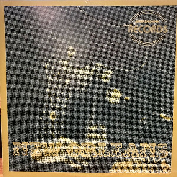 ・アーティスト Bill Greenow Quartet ・タイトル New Orleans ・レーベル・型番 Beerendonk Records 9992 ・フォーマット LPレコード ・コンディション(盤) 良い (VG+) ・コンディション(ジャケット) 良い (VG+) ・コンディション(帯) オビなし ・特記事項 サンプル画像です。実際の商品の画像ではありません 商品写真はバーコード/カタログ番号に対応したサンプル画像ですので、お送りする商品の画像ではありません。帯やライナーなどの付属品は、特記事項に記載されている場合のみ含まれます。プロモやカラーレコードなどの仕様についても、該当する場合のみ特記事項に記載しています。 【ご購入前に必ずご確認ください】 ・本店サイト(www.recordcity.jp)とは価格、送料が違います ・本店サイト、その他支店のオーダーとは同梱発送できません ・注文確定後に別の注文を頂いた場合、注文同士の同梱は致しかねます。 ・別倉庫から発送しているため、店頭受け渡しは対応しておりません ・一部商品は他の通販サイトでも販売しているため、ご注文のタイミングによっては商品のご用意ができない場合がございます。 ・土日祝日はお休みです 金曜・祝前日9時以降のご連絡またはご入金は、返答または発送が週明け・祝日明けに順次対応となります。 ・ご購入後のキャンセル不可 ご購入後のキャンセルはいかなる理由においてもお受けできません。ご了承の上、ご購入くださいませ。 ・日本郵便(ゆうパック/ゆうメール)によるお届けになります。 ・中古品であることをご理解ください 当ストアでは中古商品を主に販売しております。中古品であることをご理解の上ご購入ください。また、一部商品はRecordCityオンラインストアで試聴可能です。 ・返品について お客様のご都合による返品は一切承っておりません。 表記の内容と実際の商品に相違がある場合、また針飛び等で返品・返金をご希望される場合は、商品の到着後1週間以内にご連絡ください。商品の返送をこちらで確認後、キャンセル・返金を行います。 コンディションVG以下の商品は返品できません。プレイに影響のない表面のこすれ傷、プレス起因のノイズ盤は返品の対象外です。 【コンディション表記】 ・ほぼ新品(M-)(Like New) 完全な新品。未使用。当店ではほぼ使用しません ・非常に良い(EX)(Excellent) 中古盤として美品な状態。わずかな経年を感じるものの傷みを感じさせない、当店基準で最高の状態 ・良い(VG+)(Very Good Plus) 丁寧に扱われた中古品で、軽い使用感がみられる。 ・可(VG)(Acceptable) 使い込まれた中古品で、「良い」よりもさらに使用感がみられる。 ・悪い(VG-)(Bad) 状態が悪いアイテム。使用の保障はなく、再生不可、針飛び、目立つノイズがあるかもしれない。状態によるクレーム不可。返品不可。 ・非常に悪い(G)(Very Bad) 「悪い」よりさらに状態が悪いアイテム。使用の保障はなく、再生不可、針飛び、目立つノイズがあるかもしれない。状態によるクレーム不可。返品不可。 ・ジャンク(Fair)(Junk/Fair) 割れている、反っている、水ダメージがある、カビ、ジャケットが分離している、ひどい書き込み、ひどい擦れなど最低の状態。使用の保障はなく、再生不可、針飛び、目立つノイズがあるかもしれない。状態によるクレーム不可。返品不可。 ・ジャンク(Poor)(Junk/Poor) 割れている、反っている、水ダメージがある、カビ、ジャケットが分離している、ひどい書き込み、ひどい擦れなど最低の状態。使用の保障はなく、再生不可、針飛び、目立つノイズがあるかもしれない。状態によるクレーム不可。返品不可。