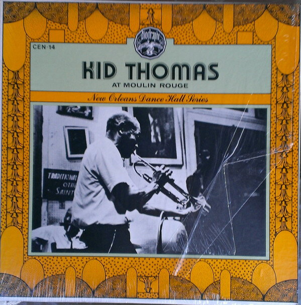 ・アーティスト Kid Thomas Valentine ・タイトル Kid Thomas At Moulin Rouge ・レーベル・型番 Center Records CEN14 ・フォーマット LPレコード ・コンディション(盤) 良い (VG+) ・コンディション(ジャケット) 良い (VG+) ・コンディション(帯) オビなし ・特記事項 【インナースリーブに目立つ染み】【シュリンク残し】【カバーにシール付着】 サンプル画像です。実際の商品の画像ではありません 商品写真はバーコード/カタログ番号に対応したサンプル画像ですので、お送りする商品の画像ではありません。帯やライナーなどの付属品は、特記事項に記載されている場合のみ含まれます。プロモやカラーレコードなどの仕様についても、該当する場合のみ特記事項に記載しています。 【ご購入前に必ずご確認ください】 ・本店サイト(www.recordcity.jp)とは価格、送料が違います ・本店サイト、その他支店のオーダーとは同梱発送できません ・注文確定後に別の注文を頂いた場合、注文同士の同梱は致しかねます。 ・別倉庫から発送しているため、店頭受け渡しは対応しておりません ・一部商品は他の通販サイトでも販売しているため、ご注文のタイミングによっては商品のご用意ができない場合がございます。 ・土日祝日はお休みです 金曜・祝前日9時以降のご連絡またはご入金は、返答または発送が週明け・祝日明けに順次対応となります。 ・ご購入後のキャンセル不可 ご購入後のキャンセルはいかなる理由においてもお受けできません。ご了承の上、ご購入くださいませ。 ・日本郵便(ゆうパック/ゆうメール)によるお届けになります。 ・中古品であることをご理解ください 当ストアでは中古商品を主に販売しております。中古品であることをご理解の上ご購入ください。また、一部商品はRecordCityオンラインストアで試聴可能です。 ・返品について お客様のご都合による返品は一切承っておりません。 表記の内容と実際の商品に相違がある場合、また針飛び等で返品・返金をご希望される場合は、商品の到着後1週間以内にご連絡ください。商品の返送をこちらで確認後、キャンセル・返金を行います。 コンディションVG以下の商品は返品できません。プレイに影響のない表面のこすれ傷、プレス起因のノイズ盤は返品の対象外です。 【コンディション表記】 ・ほぼ新品(M-)(Like New) 完全な新品。未使用。当店ではほぼ使用しません ・非常に良い(EX)(Excellent) 中古盤として美品な状態。わずかな経年を感じるものの傷みを感じさせない、当店基準で最高の状態 ・良い(VG+)(Very Good Plus) 丁寧に扱われた中古品で、軽い使用感がみられる。 ・可(VG)(Acceptable) 使い込まれた中古品で、「良い」よりもさらに使用感がみられる。 ・悪い(VG-)(Bad) 状態が悪いアイテム。使用の保障はなく、再生不可、針飛び、目立つノイズがあるかもしれない。状態によるクレーム不可。返品不可。 ・非常に悪い(G)(Very Bad) 「悪い」よりさらに状態が悪いアイテム。使用の保障はなく、再生不可、針飛び、目立つノイズがあるかもしれない。状態によるクレーム不可。返品不可。 ・ジャンク(Fair)(Junk/Fair) 割れている、反っている、水ダメージがある、カビ、ジャケットが分離している、ひどい書き込み、ひどい擦れなど最低の状態。使用の保障はなく、再生不可、針飛び、目立つノイズがあるかもしれない。状態によるクレーム不可。返品不可。 ・ジャンク(Poor)(Junk/Poor) 割れている、反っている、水ダメージがある、カビ、ジャケットが分離している、ひどい書き込み、ひどい擦れなど最低の状態。使用の保障はなく、再生不可、針飛び、目立つノイズがあるかもしれない。状態によるクレーム不可。返品不可。