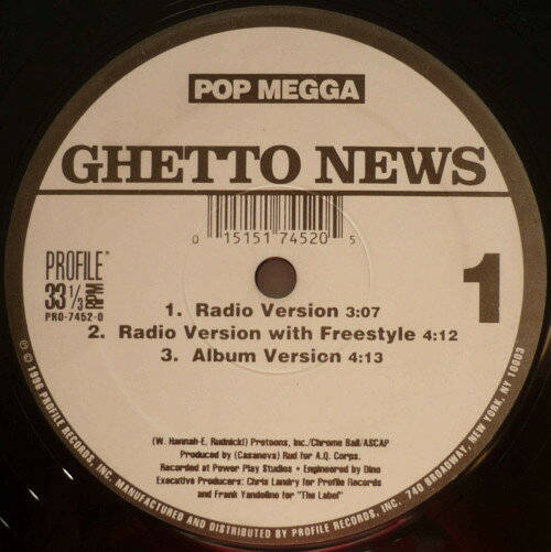 ・アーティスト Pop Megga ・タイトル Ghetto News ・レーベル・型番 Profile Records PRO74520 ・フォーマット 12インチレコード ・コンディション(盤) 良い (VG+) ・コンディション(ジャケット) 良い (VG+) ・コンディション(帯) オビなし ・特記事項 【盤に浅い跡】 サンプル画像です。実際の商品の画像ではありません 商品写真はバーコード/カタログ番号に対応したサンプル画像ですので、お送りする商品の画像ではありません。帯やライナーなどの付属品は、特記事項に記載されている場合のみ含まれます。プロモやカラーレコードなどの仕様についても、該当する場合のみ特記事項に記載しています。 【ご購入前に必ずご確認ください】 ・本店サイト(www.recordcity.jp)とは価格、送料が違います ・本店サイト、その他支店のオーダーとは同梱発送できません ・注文確定後に別の注文を頂いた場合、注文同士の同梱は致しかねます。 ・別倉庫から発送しているため、店頭受け渡しは対応しておりません ・一部商品は他の通販サイトでも販売しているため、ご注文のタイミングによっては商品のご用意ができない場合がございます。 ・土日祝日はお休みです 金曜・祝前日9時以降のご連絡またはご入金は、返答または発送が週明け・祝日明けに順次対応となります。 ・ご購入後のキャンセル不可 ご購入後のキャンセルはいかなる理由においてもお受けできません。ご了承の上、ご購入くださいませ。 ・日本郵便(ゆうパック/ゆうメール)によるお届けになります。 ・中古品であることをご理解ください 当ストアでは中古商品を主に販売しております。中古品であることをご理解の上ご購入ください。また、一部商品はRecordCityオンラインストアで試聴可能です。 ・返品について お客様のご都合による返品は一切承っておりません。 表記の内容と実際の商品に相違がある場合、また針飛び等で返品・返金をご希望される場合は、商品の到着後1週間以内にご連絡ください。商品の返送をこちらで確認後、キャンセル・返金を行います。 コンディションVG以下の商品は返品できません。プレイに影響のない表面のこすれ傷、プレス起因のノイズ盤は返品の対象外です。 【コンディション表記】 ・ほぼ新品(M-)(Like New) 完全な新品。未使用。当店ではほぼ使用しません ・非常に良い(EX)(Excellent) 中古盤として美品な状態。わずかな経年を感じるものの傷みを感じさせない、当店基準で最高の状態 ・良い(VG+)(Very Good Plus) 丁寧に扱われた中古品で、軽い使用感がみられる。 ・可(VG)(Acceptable) 使い込まれた中古品で、「良い」よりもさらに使用感がみられる。 ・悪い(VG-)(Bad) 状態が悪いアイテム。使用の保障はなく、再生不可、針飛び、目立つノイズがあるかもしれない。状態によるクレーム不可。返品不可。 ・非常に悪い(G)(Very Bad) 「悪い」よりさらに状態が悪いアイテム。使用の保障はなく、再生不可、針飛び、目立つノイズがあるかもしれない。状態によるクレーム不可。返品不可。 ・ジャンク(Fair)(Junk/Fair) 割れている、反っている、水ダメージがある、カビ、ジャケットが分離している、ひどい書き込み、ひどい擦れなど最低の状態。使用の保障はなく、再生不可、針飛び、目立つノイズがあるかもしれない。状態によるクレーム不可。返品不可。 ・ジャンク(Poor)(Junk/Poor) 割れている、反っている、水ダメージがある、カビ、ジャケットが分離している、ひどい書き込み、ひどい擦れなど最低の状態。使用の保障はなく、再生不可、針飛び、目立つノイズがあるかもしれない。状態によるクレーム不可。返品不可。