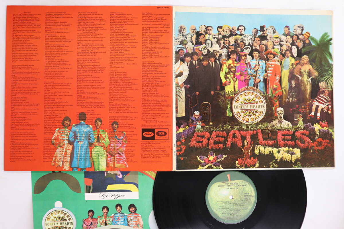・アーティスト Beatles ・タイトル Sgt. Pepper's Lonely Hearts Club Band ・レーベル・型番 Apple Records, Capitol Records SMAS2653 ・フォーマット LPレコード ・コンディション(盤) 良い (VG+) ・コンディション(ジャケット) 良い (VG+) ・コンディション(帯) オビなし ・特記事項 【ライナー付き】 実際に発送される商品の画像です 【ご購入前に必ずご確認ください】 ・本店サイト(www.recordcity.jp)とは価格、送料が違います ・本店サイト、その他支店のオーダーとは同梱発送できません ・注文確定後に別の注文を頂いた場合、注文同士の同梱は致しかねます。 ・別倉庫から発送しているため、店頭受け渡しは対応しておりません ・一部商品は他の通販サイトでも販売しているため、ご注文のタイミングによっては商品のご用意ができない場合がございます。 ・土日祝日はお休みです 金曜・祝前日9時以降のご連絡またはご入金は、返答または発送が週明け・祝日明けに順次対応となります。 ・ご購入後のキャンセル不可 ご購入後のキャンセルはいかなる理由においてもお受けできません。ご了承の上、ご購入くださいませ。 ・日本郵便(ゆうパック/ゆうメール)によるお届けになります。 ・中古品であることをご理解ください 当ストアでは中古商品を主に販売しております。中古品であることをご理解の上ご購入ください。また、一部商品はRecordCityオンラインストアで試聴可能です。 ・返品について お客様のご都合による返品は一切承っておりません。 表記の内容と実際の商品に相違がある場合、また針飛び等で返品・返金をご希望される場合は、商品の到着後1週間以内にご連絡ください。商品の返送をこちらで確認後、キャンセル・返金を行います。 コンディションVG以下の商品は返品できません。プレイに影響のない表面のこすれ傷、プレス起因のノイズ盤は返品の対象外です。 【コンディション表記】 ・ほぼ新品(M-)(Like New) 完全な新品。未使用。当店ではほぼ使用しません ・非常に良い(EX)(Excellent) 中古盤として美品な状態。わずかな経年を感じるものの傷みを感じさせない、当店基準で最高の状態 ・良い(VG+)(Very Good Plus) 丁寧に扱われた中古品で、軽い使用感がみられる。 ・可(VG)(Acceptable) 使い込まれた中古品で、「良い」よりもさらに使用感がみられる。 ・悪い(VG-)(Bad) 状態が悪いアイテム。使用の保障はなく、再生不可、針飛び、目立つノイズがあるかもしれない。状態によるクレーム不可。返品不可。 ・非常に悪い(G)(Very Bad) 「悪い」よりさらに状態が悪いアイテム。使用の保障はなく、再生不可、針飛び、目立つノイズがあるかもしれない。状態によるクレーム不可。返品不可。 ・ジャンク(Fair)(Junk/Fair) 割れている、反っている、水ダメージがある、カビ、ジャケットが分離している、ひどい書き込み、ひどい擦れなど最低の状態。使用の保障はなく、再生不可、針飛び、目立つノイズがあるかもしれない。状態によるクレーム不可。返品不可。 ・ジャンク(Poor)(Junk/Poor) 割れている、反っている、水ダメージがある、カビ、ジャケットが分離している、ひどい書き込み、ひどい擦れなど最低の状態。使用の保障はなく、再生不可、針飛び、目立つノイズがあるかもしれない。状態によるクレーム不可。返品不可。