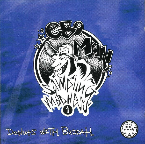 ・アーティスト Eboman ・タイトル Donuts With Buddah 1 ・レーベル・型番 Prime PRIME045CDR ・フォーマット CD ・コンディション(盤) 非常に良い(EX) ・コンディション(ジャケット) ・コンディション(帯) オビなし ・特記事項 【ケース擦れ】 サンプル画像です。実際の商品の画像ではありません 商品写真はバーコード/カタログ番号に対応したサンプル画像ですので、お送りする商品の画像ではありません。帯やライナーなどの付属品は、特記事項に記載されている場合のみ含まれます。プロモやカラーレコードなどの仕様についても、該当する場合のみ特記事項に記載しています。 【ご購入前に必ずご確認ください】 ・本店サイト(www.recordcity.jp)とは価格、送料が違います ・本店サイト、その他支店のオーダーとは同梱発送できません ・注文確定後に別の注文を頂いた場合、注文同士の同梱は致しかねます。 ・別倉庫から発送しているため、店頭受け渡しは対応しておりません ・一部商品は他の通販サイトでも販売しているため、ご注文のタイミングによっては商品のご用意ができない場合がございます。 ・土日祝日はお休みです 金曜・祝前日9時以降のご連絡またはご入金は、返答または発送が週明け・祝日明けに順次対応となります。 ・ご購入後のキャンセル不可 ご購入後のキャンセルはいかなる理由においてもお受けできません。ご了承の上、ご購入くださいませ。 ・日本郵便(ゆうパック/ゆうメール)によるお届けになります。 ・中古品であることをご理解ください 当ストアでは中古商品を主に販売しております。中古品であることをご理解の上ご購入ください。また、一部商品はRecordCityオンラインストアで試聴可能です。 ・返品について お客様のご都合による返品は一切承っておりません。 表記の内容と実際の商品に相違がある場合、また針飛び等で返品・返金をご希望される場合は、商品の到着後1週間以内にご連絡ください。商品の返送をこちらで確認後、キャンセル・返金を行います。 コンディションVG以下の商品は返品できません。プレイに影響のない表面のこすれ傷、プレス起因のノイズ盤は返品の対象外です。 【コンディション表記】 ・ほぼ新品(M-)(Like New) 完全な新品。未使用。当店ではほぼ使用しません ・非常に良い(EX)(Excellent) 中古盤として美品な状態。わずかな経年を感じるものの傷みを感じさせない、当店基準で最高の状態 ・良い(VG+)(Very Good Plus) 丁寧に扱われた中古品で、軽い使用感がみられる。 ・可(VG)(Acceptable) 使い込まれた中古品で、「良い」よりもさらに使用感がみられる。 ・悪い(VG-)(Bad) 状態が悪いアイテム。使用の保障はなく、再生不可、針飛び、目立つノイズがあるかもしれない。状態によるクレーム不可。返品不可。 ・非常に悪い(G)(Very Bad) 「悪い」よりさらに状態が悪いアイテム。使用の保障はなく、再生不可、針飛び、目立つノイズがあるかもしれない。状態によるクレーム不可。返品不可。 ・ジャンク(Fair)(Junk/Fair) 割れている、反っている、水ダメージがある、カビ、ジャケットが分離している、ひどい書き込み、ひどい擦れなど最低の状態。使用の保障はなく、再生不可、針飛び、目立つノイズがあるかもしれない。状態によるクレーム不可。返品不可。 ・ジャンク(Poor)(Junk/Poor) 割れている、反っている、水ダメージがある、カビ、ジャケットが分離している、ひどい書き込み、ひどい擦れなど最低の状態。使用の保障はなく、再生不可、針飛び、目立つノイズがあるかもしれない。状態によるクレーム不可。返品不可。