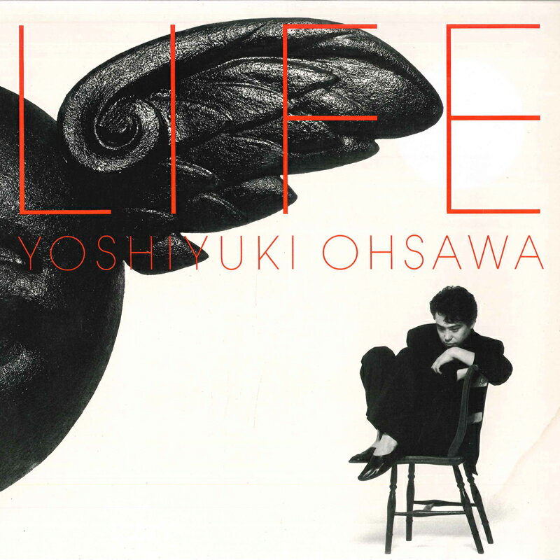 ・アーティスト 大沢誉志幸 ・タイトル Life ・レーベル・型番 EPIC 203H237 ・フォーマット LPレコード ・コンディション(盤) 非常に良い(EX) ・コンディション(ジャケット) 非常に良い(EX) ・コンディション(帯) オビなし ・特記事項 【ライナー付き】 【ハイプステッカー】【ピナップ/ポートレート/カード付き】 サンプル画像です。実際の商品の画像ではありません 商品写真はバーコード/カタログ番号に対応したサンプル画像ですので、お送りする商品の画像ではありません。帯やライナーなどの付属品は、特記事項に記載されている場合のみ含まれます。プロモやカラーレコードなどの仕様についても、該当する場合のみ特記事項に記載しています。 【ご購入前に必ずご確認ください】 ・本店サイト(www.recordcity.jp)とは価格、送料が違います ・本店サイト、その他支店のオーダーとは同梱発送できません ・注文確定後に別の注文を頂いた場合、注文同士の同梱は致しかねます。 ・別倉庫から発送しているため、店頭受け渡しは対応しておりません ・一部商品は他の通販サイトでも販売しているため、ご注文のタイミングによっては商品のご用意ができない場合がございます。 ・土日祝日はお休みです 金曜・祝前日9時以降のご連絡またはご入金は、返答または発送が週明け・祝日明けに順次対応となります。 ・ご購入後のキャンセル不可 ご購入後のキャンセルはいかなる理由においてもお受けできません。ご了承の上、ご購入くださいませ。 ・日本郵便(ゆうパック/ゆうメール)によるお届けになります。 ・中古品であることをご理解ください 当ストアでは中古商品を主に販売しております。中古品であることをご理解の上ご購入ください。また、一部商品はRecordCityオンラインストアで試聴可能です。 ・返品について お客様のご都合による返品は一切承っておりません。 表記の内容と実際の商品に相違がある場合、また針飛び等で返品・返金をご希望される場合は、商品の到着後1週間以内にご連絡ください。商品の返送をこちらで確認後、キャンセル・返金を行います。 コンディションVG以下の商品は返品できません。プレイに影響のない表面のこすれ傷、プレス起因のノイズ盤は返品の対象外です。 【コンディション表記】 ・ほぼ新品(M-)(Like New) 完全な新品。未使用。当店ではほぼ使用しません ・非常に良い(EX)(Excellent) 中古盤として美品な状態。わずかな経年を感じるものの傷みを感じさせない、当店基準で最高の状態 ・良い(VG+)(Very Good Plus) 丁寧に扱われた中古品で、軽い使用感がみられる。 ・可(VG)(Acceptable) 使い込まれた中古品で、「良い」よりもさらに使用感がみられる。 ・悪い(VG-)(Bad) 状態が悪いアイテム。使用の保障はなく、再生不可、針飛び、目立つノイズがあるかもしれない。状態によるクレーム不可。返品不可。 ・非常に悪い(G)(Very Bad) 「悪い」よりさらに状態が悪いアイテム。使用の保障はなく、再生不可、針飛び、目立つノイズがあるかもしれない。状態によるクレーム不可。返品不可。 ・ジャンク(Fair)(Junk/Fair) 割れている、反っている、水ダメージがある、カビ、ジャケットが分離している、ひどい書き込み、ひどい擦れなど最低の状態。使用の保障はなく、再生不可、針飛び、目立つノイズがあるかもしれない。状態によるクレーム不可。返品不可。 ・ジャンク(Poor)(Junk/Poor) 割れている、反っている、水ダメージがある、カビ、ジャケットが分離している、ひどい書き込み、ひどい擦れなど最低の状態。使用の保障はなく、再生不可、針飛び、目立つノイズがあるかもしれない。状態によるクレーム不可。返品不可。