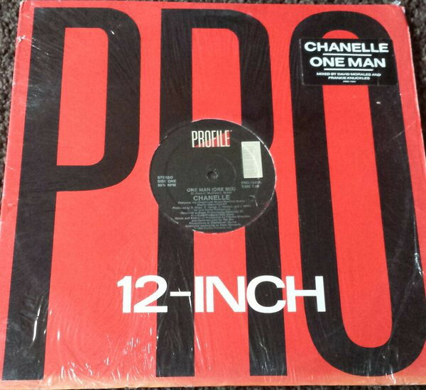 ・アーティスト Chanelle ・タイトル One Man ・レーベル・型番 Profile Records PRO7241 ・フォーマット 12インチレコード ・コンディション(盤) 良い (VG+) ・コンディション(ジャケット) プレインカバー（元ジャケット／カバー無し） ・コンディション(帯) オビなし ・特記事項 サンプル画像です。実際の商品の画像ではありません 商品写真はバーコード/カタログ番号に対応したサンプル画像ですので、お送りする商品の画像ではありません。帯やライナーなどの付属品は、特記事項に記載されている場合のみ含まれます。プロモやカラーレコードなどの仕様についても、該当する場合のみ特記事項に記載しています。 【ご購入前に必ずご確認ください】 ・本店サイト(www.recordcity.jp)とは価格、送料が違います ・本店サイト、その他支店のオーダーとは同梱発送できません ・注文確定後に別の注文を頂いた場合、注文同士の同梱は致しかねます。 ・別倉庫から発送しているため、店頭受け渡しは対応しておりません ・一部商品は他の通販サイトでも販売しているため、ご注文のタイミングによっては商品のご用意ができない場合がございます。 ・土日祝日はお休みです 金曜・祝前日9時以降のご連絡またはご入金は、返答または発送が週明け・祝日明けに順次対応となります。 ・ご購入後のキャンセル不可 ご購入後のキャンセルはいかなる理由においてもお受けできません。ご了承の上、ご購入くださいませ。 ・日本郵便(ゆうパック/ゆうメール)によるお届けになります。 ・中古品であることをご理解ください 当ストアでは中古商品を主に販売しております。中古品であることをご理解の上ご購入ください。また、一部商品はRecordCityオンラインストアで試聴可能です。 ・返品について お客様のご都合による返品は一切承っておりません。 表記の内容と実際の商品に相違がある場合、また針飛び等で返品・返金をご希望される場合は、商品の到着後1週間以内にご連絡ください。商品の返送をこちらで確認後、キャンセル・返金を行います。 コンディションVG以下の商品は返品できません。プレイに影響のない表面のこすれ傷、プレス起因のノイズ盤は返品の対象外です。 【コンディション表記】 ・ほぼ新品(M-)(Like New) 完全な新品。未使用。当店ではほぼ使用しません ・非常に良い(EX)(Excellent) 中古盤として美品な状態。わずかな経年を感じるものの傷みを感じさせない、当店基準で最高の状態 ・良い(VG+)(Very Good Plus) 丁寧に扱われた中古品で、軽い使用感がみられる。 ・可(VG)(Acceptable) 使い込まれた中古品で、「良い」よりもさらに使用感がみられる。 ・悪い(VG-)(Bad) 状態が悪いアイテム。使用の保障はなく、再生不可、針飛び、目立つノイズがあるかもしれない。状態によるクレーム不可。返品不可。 ・非常に悪い(G)(Very Bad) 「悪い」よりさらに状態が悪いアイテム。使用の保障はなく、再生不可、針飛び、目立つノイズがあるかもしれない。状態によるクレーム不可。返品不可。 ・ジャンク(Fair)(Junk/Fair) 割れている、反っている、水ダメージがある、カビ、ジャケットが分離している、ひどい書き込み、ひどい擦れなど最低の状態。使用の保障はなく、再生不可、針飛び、目立つノイズがあるかもしれない。状態によるクレーム不可。返品不可。 ・ジャンク(Poor)(Junk/Poor) 割れている、反っている、水ダメージがある、カビ、ジャケットが分離している、ひどい書き込み、ひどい擦れなど最低の状態。使用の保障はなく、再生不可、針飛び、目立つノイズがあるかもしれない。状態によるクレーム不可。返品不可。