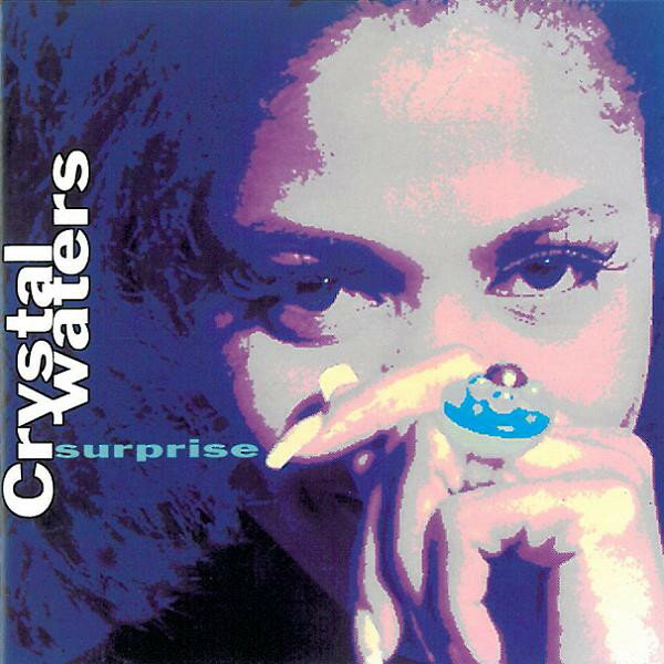 ・アーティスト Crystal Waters ・タイトル Surprise ・レーベル・型番 Mercury 8488942 ・フォーマット CD ・コンディション(盤) 良い (VG+) ・コンディション(ジャケット) ・コンディション(帯) オビなし ・特記事項 サンプル画像です。実際の商品の画像ではありません 商品写真はバーコード/カタログ番号に対応したサンプル画像ですので、お送りする商品の画像ではありません。帯やライナーなどの付属品は、特記事項に記載されている場合のみ含まれます。プロモやカラーレコードなどの仕様についても、該当する場合のみ特記事項に記載しています。 【ご購入前に必ずご確認ください】 ・本店サイト(www.recordcity.jp)とは価格、送料が違います ・本店サイト、その他支店のオーダーとは同梱発送できません ・注文確定後に別の注文を頂いた場合、注文同士の同梱は致しかねます。 ・別倉庫から発送しているため、店頭受け渡しは対応しておりません ・一部商品は他の通販サイトでも販売しているため、ご注文のタイミングによっては商品のご用意ができない場合がございます。 ・土日祝日はお休みです 金曜・祝前日9時以降のご連絡またはご入金は、返答または発送が週明け・祝日明けに順次対応となります。 ・ご購入後のキャンセル不可 ご購入後のキャンセルはいかなる理由においてもお受けできません。ご了承の上、ご購入くださいませ。 ・日本郵便(ゆうパック/ゆうメール)によるお届けになります。 ・中古品であることをご理解ください 当ストアでは中古商品を主に販売しております。中古品であることをご理解の上ご購入ください。また、一部商品はRecordCityオンラインストアで試聴可能です。 ・返品について お客様のご都合による返品は一切承っておりません。 表記の内容と実際の商品に相違がある場合、また針飛び等で返品・返金をご希望される場合は、商品の到着後1週間以内にご連絡ください。商品の返送をこちらで確認後、キャンセル・返金を行います。 コンディションVG以下の商品は返品できません。プレイに影響のない表面のこすれ傷、プレス起因のノイズ盤は返品の対象外です。 【コンディション表記】 ・ほぼ新品(M-)(Like New) 完全な新品。未使用。当店ではほぼ使用しません ・非常に良い(EX)(Excellent) 中古盤として美品な状態。わずかな経年を感じるものの傷みを感じさせない、当店基準で最高の状態 ・良い(VG+)(Very Good Plus) 丁寧に扱われた中古品で、軽い使用感がみられる。 ・可(VG)(Acceptable) 使い込まれた中古品で、「良い」よりもさらに使用感がみられる。 ・悪い(VG-)(Bad) 状態が悪いアイテム。使用の保障はなく、再生不可、針飛び、目立つノイズがあるかもしれない。状態によるクレーム不可。返品不可。 ・非常に悪い(G)(Very Bad) 「悪い」よりさらに状態が悪いアイテム。使用の保障はなく、再生不可、針飛び、目立つノイズがあるかもしれない。状態によるクレーム不可。返品不可。 ・ジャンク(Fair)(Junk/Fair) 割れている、反っている、水ダメージがある、カビ、ジャケットが分離している、ひどい書き込み、ひどい擦れなど最低の状態。使用の保障はなく、再生不可、針飛び、目立つノイズがあるかもしれない。状態によるクレーム不可。返品不可。 ・ジャンク(Poor)(Junk/Poor) 割れている、反っている、水ダメージがある、カビ、ジャケットが分離している、ひどい書き込み、ひどい擦れなど最低の状態。使用の保障はなく、再生不可、針飛び、目立つノイズがあるかもしれない。状態によるクレーム不可。返品不可。