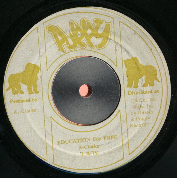 ・アーティスト I-Roy / Simplicity People ・タイトル Education For Free / Presenting I Roy ・レーベル Puppy NONE ・フォーマット【レコード/CDのお間違いにご注意ください】 7" ・コンディション(盤) 可 (VG) ・コンディション(ジャケット) ・コンディション(帯) オビなし ・特記事項 【盤に短いヘアライン】【レーベルに書き込み】 サンプル画像です。実際の商品の画像ではありません 商品写真はバーコード/カタログ番号に対応したサンプル画像ですので、お送りする商品の画像ではありません。帯やライナーなどの付属品は、特記事項に記載されている場合のみ含まれます。プロモやカラーレコードなどの仕様についても、該当する場合のみ特記事項に記載しています。 【ご購入前に必ずご確認ください】 ・本店サイト(www.recordcity.jp)とは価格、送料が違います ・本店サイト、その他支店のオーダーとは同梱発送できません ・別倉庫から発送しているため、店頭受け渡しは対応しておりません ・一部商品は他の通販サイトでも販売しているため、ご注文のタイミングによっては商品のご用意ができない場合がございます。 ・土日祝日はお休みです 金曜・祝前日9時以降のご連絡またはご入金は、返答または発送が週明け・祝日明けに順次対応となります。 ・ご購入後のキャンセル不可 ご購入後のキャンセルはいかなる理由においてもお受けできません。ご了承の上、ご購入くださいませ。 ・日本郵便(ゆうパック/ゆうメール)によるお届けになります。 ・中古品であることをご理解ください 当ストアではお客様よりお譲りいただいた中古商品を販売しております。中古品であることをご理解の上ご購入ください。また、一部商品はRecordCityウェブショップで試聴可能です。 ・返品について お客様のご都合による商品のご返品は一切承っておりません。 表記の内容と実際の商品に相違がある場合、また針飛び等で返品・返金をご希望される場合は、商品の到着後1週間以内にご連絡ください。商品の返送をこちらで確認後、返金を行います。 コンディションVG以下の商品は返品できません。プレイに影響のない表面のこすれ傷、プレス起因のノイズ盤は返品の対象外です。 【コンディション表記】 ・ほぼ新品(M-)(Like New) 完全な新品。未使用。当店ではほぼ使用しません ・非常に良い(EX)(Excellent) 中古盤として美品な状態。わずかな経年を感じるものの傷みを感じさせない、当店基準で最高の状態 ・良い(VG+)(Very Good Plus) 丁寧に扱われた中古品で、軽い使用感がみられる。 ・可(VG)(Acceptable) 使い込まれた中古品で、「良い」よりもさらに使用感がみられる。 ・悪い(VG-)(Bad) 状態が悪いアイテム。使用の保障はなく、再生不可、針飛び、目立つノイズがあるかもしれない。状態によるクレーム不可。返品不可。 ・非常に悪い(G)(Very Bad) 「悪い」よりさらに状態が悪いアイテム。使用の保障はなく、再生不可、針飛び、目立つノイズがあるかもしれない。状態によるクレーム不可。返品不可。 ・ジャンク(Fair)(Junk/Fair) 割れている、反っている、水ダメージがある、カビ、ジャケットが分離している、ひどい書き込み、ひどい擦れなど最低の状態。使用の保障はなく、再生不可、針飛び、目立つノイズがあるかもしれない。状態によるクレーム不可。返品不可。 ・ジャンク(Poor)(Junk/Poor) 割れている、反っている、水ダメージがある、カビ、ジャケットが分離している、ひどい書き込み、ひどい擦れなど最低の状態。使用の保障はなく、再生不可、針飛び、目立つノイズがあるかもしれない。状態によるクレーム不可。返品不可。