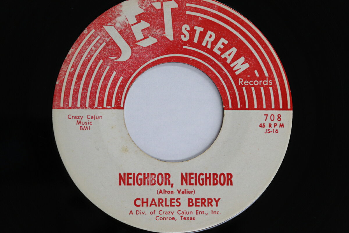 ・アーティスト Charles Berry ・タイトル Neighbor, Neighbor / Time ・レーベル・型番 JETSTREAM RECORDS 708 ・フォーマット 7インチレコード ・コンディション(盤) 良い (VG+) ・コンディション(ジャケット) ・コンディション(帯) オビなし ・特記事項 【レーベルに染み】【盤に薄い跡】【盤に短いヘアライン】 実際に発送される商品の画像です 【ご購入前に必ずご確認ください】 ・本店サイト(www.recordcity.jp)とは価格、送料が違います ・本店サイト、その他支店のオーダーとは同梱発送できません ・注文確定後に別の注文を頂いた場合、注文同士の同梱は致しかねます。 ・別倉庫から発送しているため、店頭受け渡しは対応しておりません ・一部商品は他の通販サイトでも販売しているため、ご注文のタイミングによっては商品のご用意ができない場合がございます。 ・土日祝日はお休みです 金曜・祝前日9時以降のご連絡またはご入金は、返答または発送が週明け・祝日明けに順次対応となります。 ・ご購入後のキャンセル不可 ご購入後のキャンセルはいかなる理由においてもお受けできません。ご了承の上、ご購入くださいませ。 ・日本郵便(ゆうパック/ゆうメール)によるお届けになります。 ・中古品であることをご理解ください 当ストアでは中古商品を主に販売しております。中古品であることをご理解の上ご購入ください。また、一部商品はRecordCityオンラインストアで試聴可能です。 ・返品について お客様のご都合による返品は一切承っておりません。 表記の内容と実際の商品に相違がある場合、また針飛び等で返品・返金をご希望される場合は、商品の到着後1週間以内にご連絡ください。商品の返送をこちらで確認後、キャンセル・返金を行います。 コンディションVG以下の商品は返品できません。プレイに影響のない表面のこすれ傷、プレス起因のノイズ盤は返品の対象外です。 【コンディション表記】 ・ほぼ新品(M-)(Like New) 完全な新品。未使用。当店ではほぼ使用しません ・非常に良い(EX)(Excellent) 中古盤として美品な状態。わずかな経年を感じるものの傷みを感じさせない、当店基準で最高の状態 ・良い(VG+)(Very Good Plus) 丁寧に扱われた中古品で、軽い使用感がみられる。 ・可(VG)(Acceptable) 使い込まれた中古品で、「良い」よりもさらに使用感がみられる。 ・悪い(VG-)(Bad) 状態が悪いアイテム。使用の保障はなく、再生不可、針飛び、目立つノイズがあるかもしれない。状態によるクレーム不可。返品不可。 ・非常に悪い(G)(Very Bad) 「悪い」よりさらに状態が悪いアイテム。使用の保障はなく、再生不可、針飛び、目立つノイズがあるかもしれない。状態によるクレーム不可。返品不可。 ・ジャンク(Fair)(Junk/Fair) 割れている、反っている、水ダメージがある、カビ、ジャケットが分離している、ひどい書き込み、ひどい擦れなど最低の状態。使用の保障はなく、再生不可、針飛び、目立つノイズがあるかもしれない。状態によるクレーム不可。返品不可。 ・ジャンク(Poor)(Junk/Poor) 割れている、反っている、水ダメージがある、カビ、ジャケットが分離している、ひどい書き込み、ひどい擦れなど最低の状態。使用の保障はなく、再生不可、針飛び、目立つノイズがあるかもしれない。状態によるクレーム不可。返品不可。