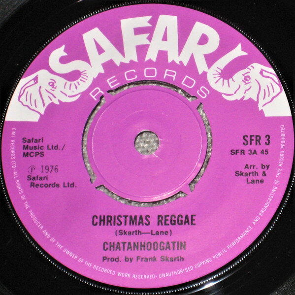 ・アーティスト Chatanhoogatin ・タイトル Christmas Reggae ・レーベル・型番 Safari Records SFR3 ・フォーマット 7インチレコード ・コンディション(盤) 良い (VG+) ・コンディション(ジャケット) ・コンディション(帯) オビなし ・特記事項 サンプル画像です。実際の商品の画像ではありません 商品写真はバーコード/カタログ番号に対応したサンプル画像ですので、お送りする商品の画像ではありません。帯やライナーなどの付属品は、特記事項に記載されている場合のみ含まれます。プロモやカラーレコードなどの仕様についても、該当する場合のみ特記事項に記載しています。 【ご購入前に必ずご確認ください】 ・本店サイト(www.recordcity.jp)とは価格、送料が違います ・本店サイト、その他支店のオーダーとは同梱発送できません ・注文確定後に別の注文を頂いた場合、注文同士の同梱は致しかねます。 ・別倉庫から発送しているため、店頭受け渡しは対応しておりません ・一部商品は他の通販サイトでも販売しているため、ご注文のタイミングによっては商品のご用意ができない場合がございます。 ・土日祝日はお休みです 金曜・祝前日9時以降のご連絡またはご入金は、返答または発送が週明け・祝日明けに順次対応となります。 ・ご購入後のキャンセル不可 ご購入後のキャンセルはいかなる理由においてもお受けできません。ご了承の上、ご購入くださいませ。 ・日本郵便(ゆうパック/ゆうメール)によるお届けになります。 ・中古品であることをご理解ください 当ストアでは中古商品を主に販売しております。中古品であることをご理解の上ご購入ください。また、一部商品はRecordCityオンラインストアで試聴可能です。 ・返品について お客様のご都合による返品は一切承っておりません。 表記の内容と実際の商品に相違がある場合、また針飛び等で返品・返金をご希望される場合は、商品の到着後1週間以内にご連絡ください。商品の返送をこちらで確認後、キャンセル・返金を行います。 コンディションVG以下の商品は返品できません。プレイに影響のない表面のこすれ傷、プレス起因のノイズ盤は返品の対象外です。 【コンディション表記】 ・ほぼ新品(M-)(Like New) 完全な新品。未使用。当店ではほぼ使用しません ・非常に良い(EX)(Excellent) 中古盤として美品な状態。わずかな経年を感じるものの傷みを感じさせない、当店基準で最高の状態 ・良い(VG+)(Very Good Plus) 丁寧に扱われた中古品で、軽い使用感がみられる。 ・可(VG)(Acceptable) 使い込まれた中古品で、「良い」よりもさらに使用感がみられる。 ・悪い(VG-)(Bad) 状態が悪いアイテム。使用の保障はなく、再生不可、針飛び、目立つノイズがあるかもしれない。状態によるクレーム不可。返品不可。 ・非常に悪い(G)(Very Bad) 「悪い」よりさらに状態が悪いアイテム。使用の保障はなく、再生不可、針飛び、目立つノイズがあるかもしれない。状態によるクレーム不可。返品不可。 ・ジャンク(Fair)(Junk/Fair) 割れている、反っている、水ダメージがある、カビ、ジャケットが分離している、ひどい書き込み、ひどい擦れなど最低の状態。使用の保障はなく、再生不可、針飛び、目立つノイズがあるかもしれない。状態によるクレーム不可。返品不可。 ・ジャンク(Poor)(Junk/Poor) 割れている、反っている、水ダメージがある、カビ、ジャケットが分離している、ひどい書き込み、ひどい擦れなど最低の状態。使用の保障はなく、再生不可、針飛び、目立つノイズがあるかもしれない。状態によるクレーム不可。返品不可。