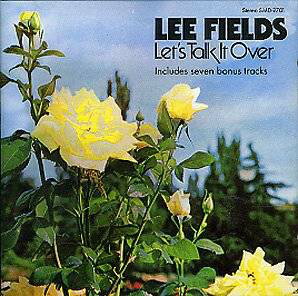 ・アーティスト Lee Fields ・タイトル Let's Talk It Over ・レーベル・型番 Saucer Man Records SMD9701 ・フォーマット CD ・コンディション(盤) 良い (VG+) ・コンディション(ジャケット) ・コンディション(帯) オビなし ・特記事項 【ケース汚れ】【盤汚れ】 サンプル画像です。実際の商品の画像ではありません 商品写真はバーコード/カタログ番号に対応したサンプル画像ですので、お送りする商品の画像ではありません。帯やライナーなどの付属品は、特記事項に記載されている場合のみ含まれます。プロモやカラーレコードなどの仕様についても、該当する場合のみ特記事項に記載しています。 【ご購入前に必ずご確認ください】 ・本店サイト(www.recordcity.jp)とは価格、送料が違います ・本店サイト、その他支店のオーダーとは同梱発送できません ・注文確定後に別の注文を頂いた場合、注文同士の同梱は致しかねます。 ・別倉庫から発送しているため、店頭受け渡しは対応しておりません ・一部商品は他の通販サイトでも販売しているため、ご注文のタイミングによっては商品のご用意ができない場合がございます。 ・土日祝日はお休みです 金曜・祝前日9時以降のご連絡またはご入金は、返答または発送が週明け・祝日明けに順次対応となります。 ・ご購入後のキャンセル不可 ご購入後のキャンセルはいかなる理由においてもお受けできません。ご了承の上、ご購入くださいませ。 ・日本郵便(ゆうパック/ゆうメール)によるお届けになります。 ・中古品であることをご理解ください 当ストアでは中古商品を主に販売しております。中古品であることをご理解の上ご購入ください。また、一部商品はRecordCityオンラインストアで試聴可能です。 ・返品について お客様のご都合による返品は一切承っておりません。 表記の内容と実際の商品に相違がある場合、また針飛び等で返品・返金をご希望される場合は、商品の到着後1週間以内にご連絡ください。商品の返送をこちらで確認後、キャンセル・返金を行います。 コンディションVG以下の商品は返品できません。プレイに影響のない表面のこすれ傷、プレス起因のノイズ盤は返品の対象外です。 【コンディション表記】 ・ほぼ新品(M-)(Like New) 完全な新品。未使用。当店ではほぼ使用しません ・非常に良い(EX)(Excellent) 中古盤として美品な状態。わずかな経年を感じるものの傷みを感じさせない、当店基準で最高の状態 ・良い(VG+)(Very Good Plus) 丁寧に扱われた中古品で、軽い使用感がみられる。 ・可(VG)(Acceptable) 使い込まれた中古品で、「良い」よりもさらに使用感がみられる。 ・悪い(VG-)(Bad) 状態が悪いアイテム。使用の保障はなく、再生不可、針飛び、目立つノイズがあるかもしれない。状態によるクレーム不可。返品不可。 ・非常に悪い(G)(Very Bad) 「悪い」よりさらに状態が悪いアイテム。使用の保障はなく、再生不可、針飛び、目立つノイズがあるかもしれない。状態によるクレーム不可。返品不可。 ・ジャンク(Fair)(Junk/Fair) 割れている、反っている、水ダメージがある、カビ、ジャケットが分離している、ひどい書き込み、ひどい擦れなど最低の状態。使用の保障はなく、再生不可、針飛び、目立つノイズがあるかもしれない。状態によるクレーム不可。返品不可。 ・ジャンク(Poor)(Junk/Poor) 割れている、反っている、水ダメージがある、カビ、ジャケットが分離している、ひどい書き込み、ひどい擦れなど最低の状態。使用の保障はなく、再生不可、針飛び、目立つノイズがあるかもしれない。状態によるクレーム不可。返品不可。